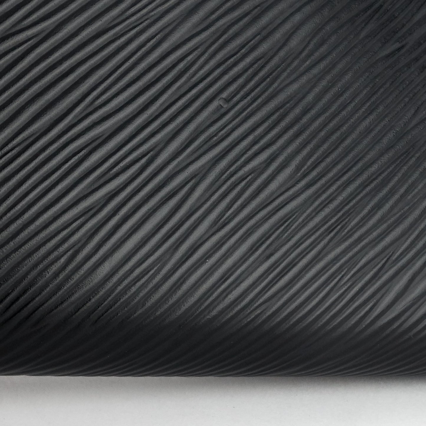 Louis Vuitto Twist Long Black Epi Leather Wallet