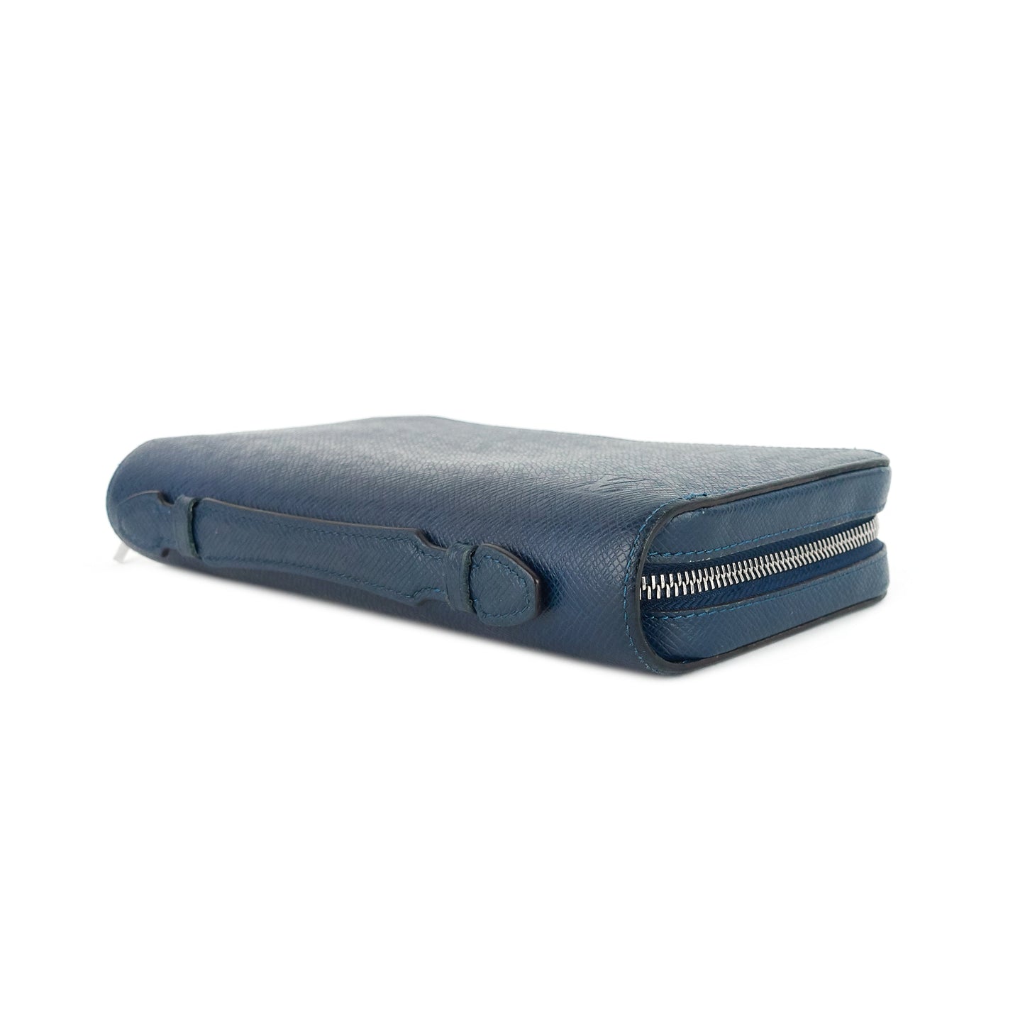 Louis Vuitto Zippy XL Taiga Leather Organizer Wallet