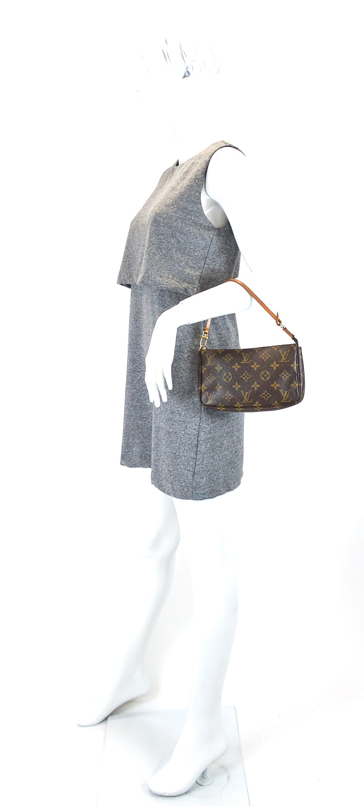 Louis Vuitto Pochette Accessoires Monogram Canvas Bag