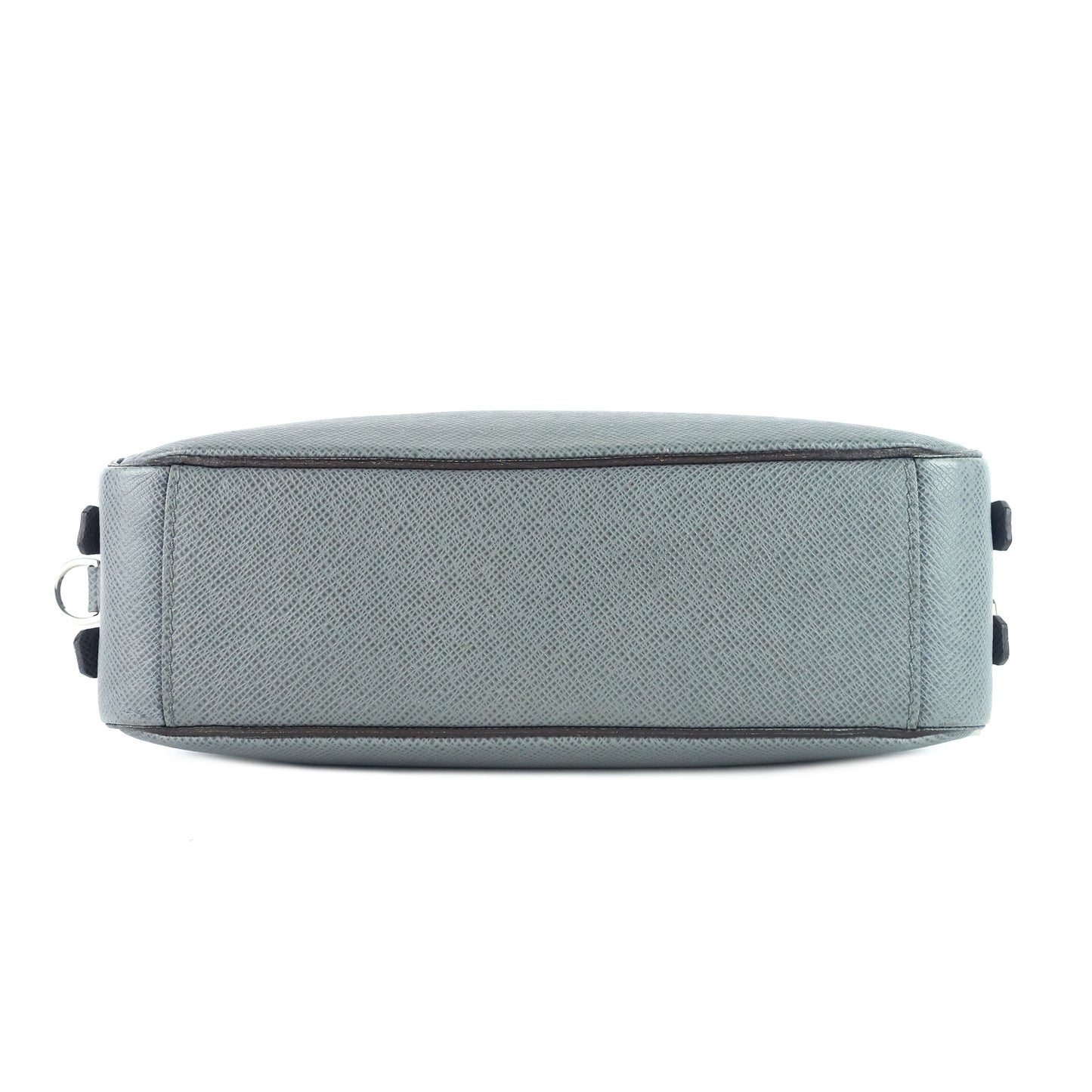 Louis Vuitto Pavel Taiga Leather Clutch Bag