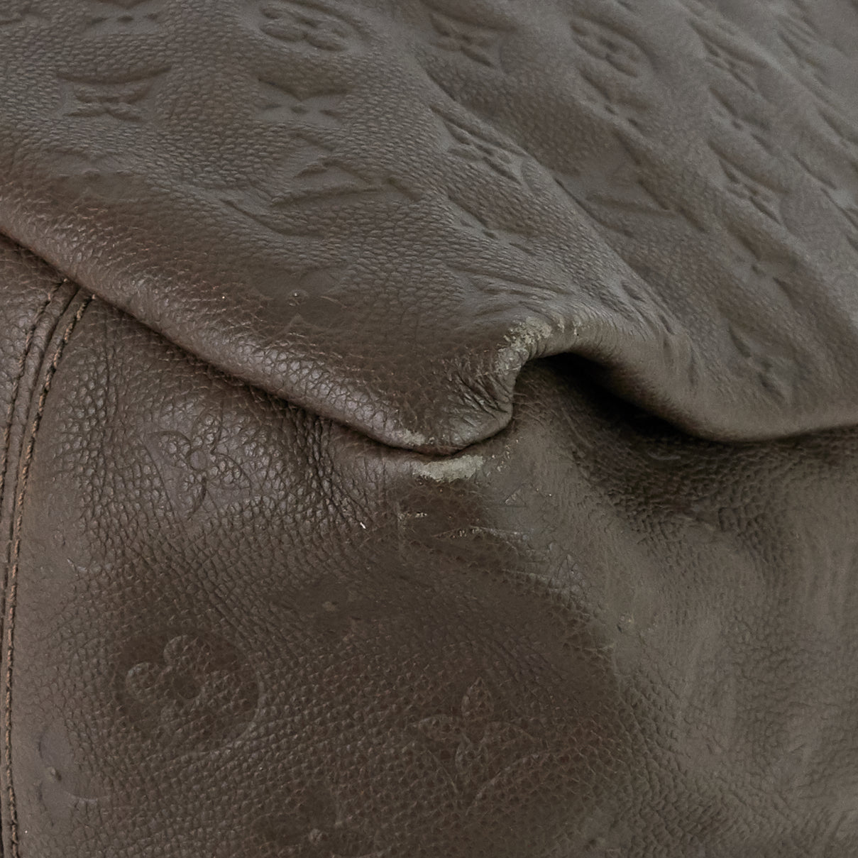 Louis Vuitto Artsy MM Monogram Empreinte Leather Bag