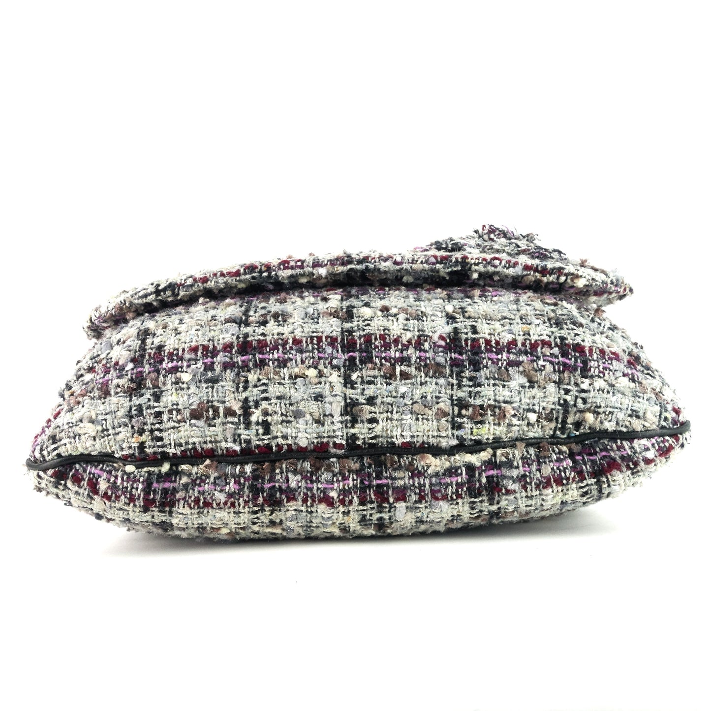 Chanel Floral AppliquÃ© Tweed Messenger Bag