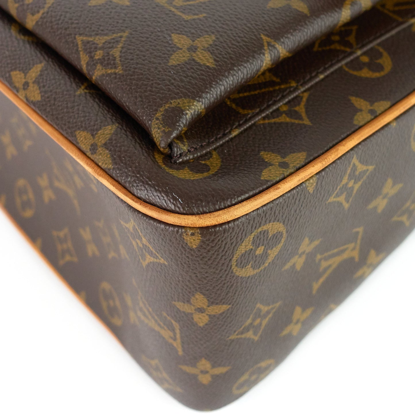 Louis Vuitto Multipli Cite Monogram Canvas Bag
