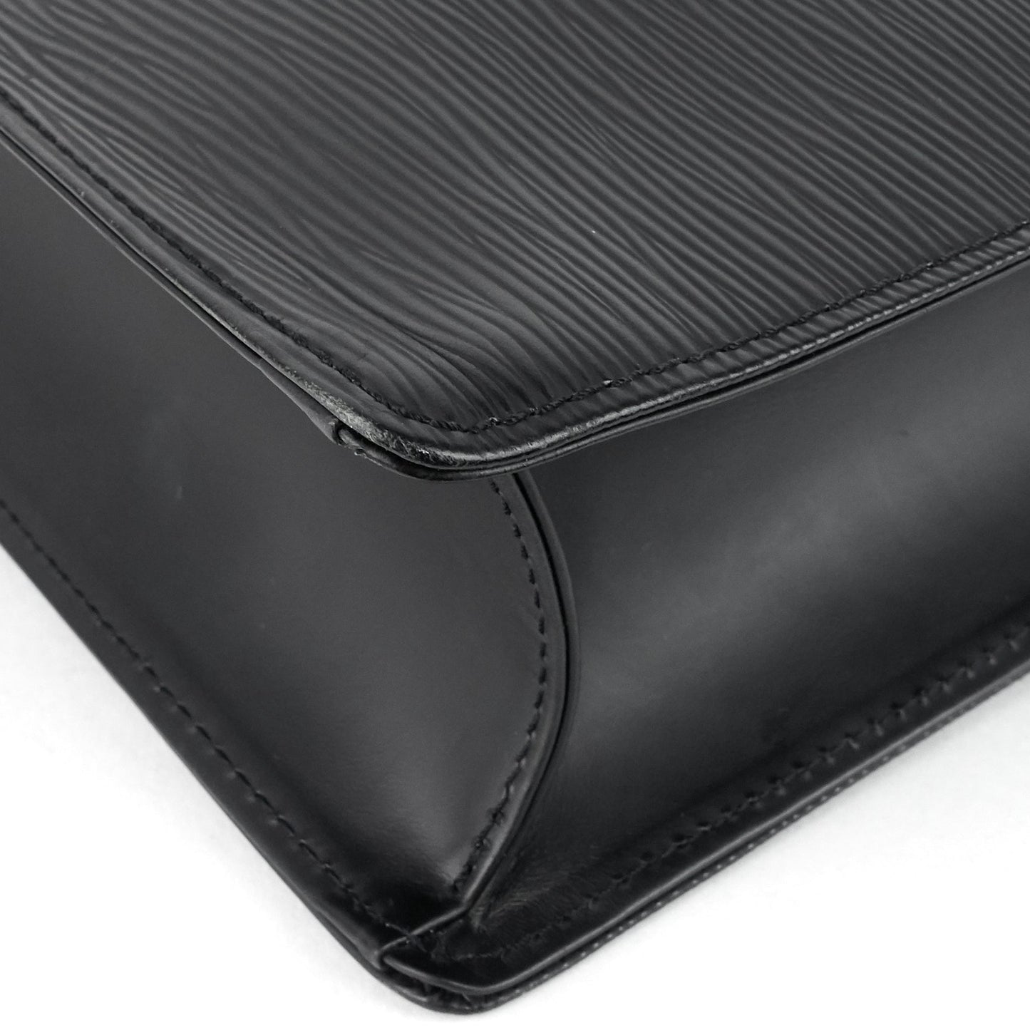 Louis Vuitto Sac Plat GM Black Epi Leather Bag