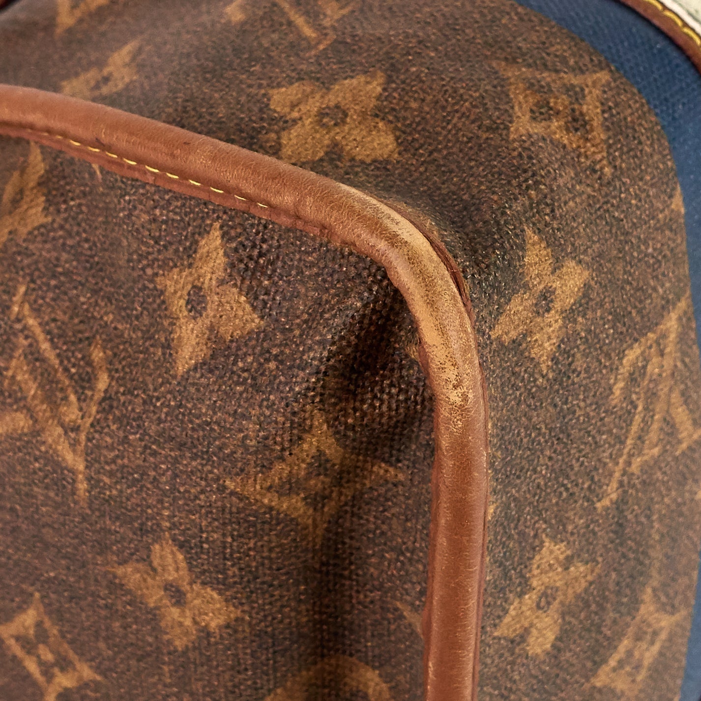 Louis Vuitto Rayures Tisse GM Monogram Canvas Bag
