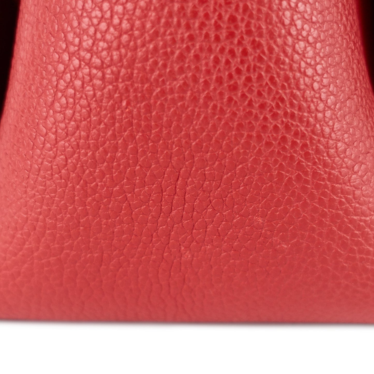 Louis Vuitto SurÃ¨ne MM Monogram Canvas and Calfskin Leather Tote Bag