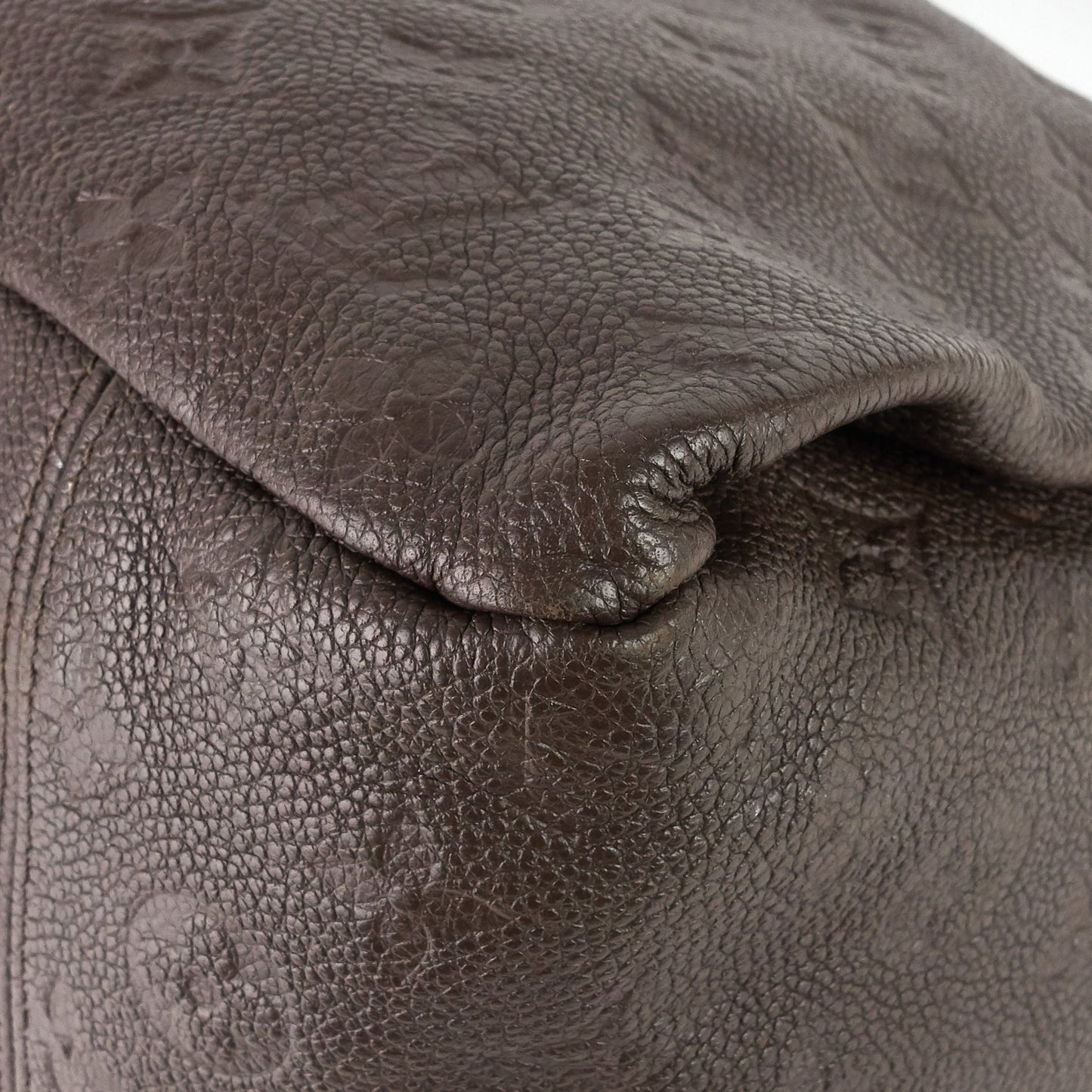 Louis Vuitto Artsy MM Monogram Empreinte Leather Bag