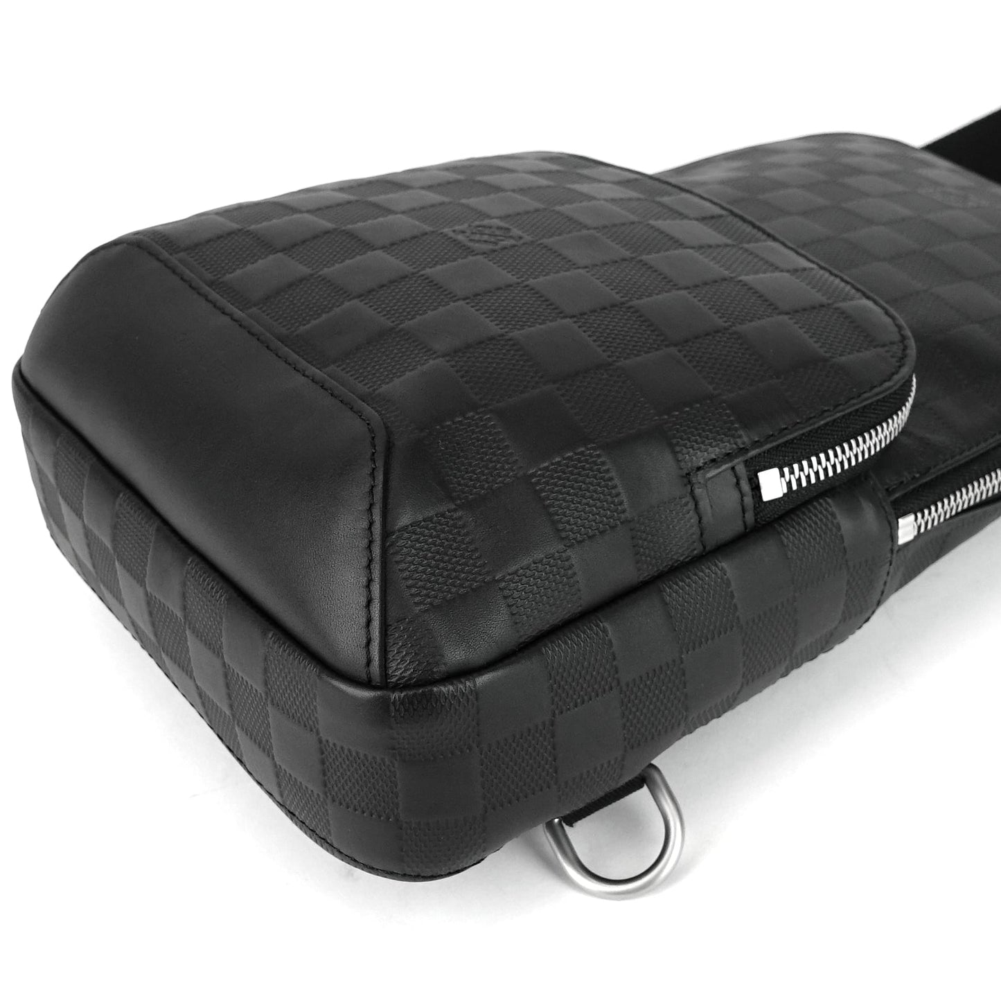 Louis Vuitto Avenue Sling Damier Infini Leather Bag