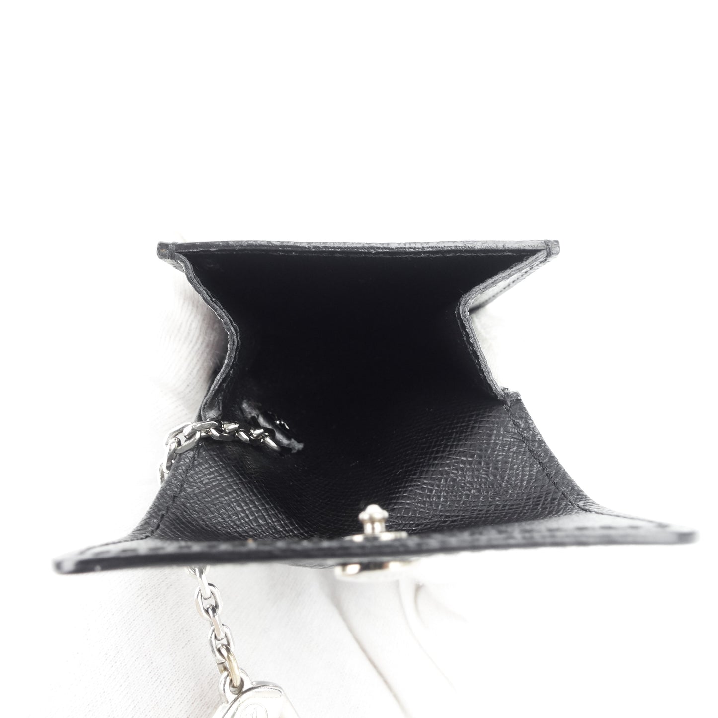 Louis Vuitto Porte Cles Badge Ardoise Taiga Leather Pouch Keychain