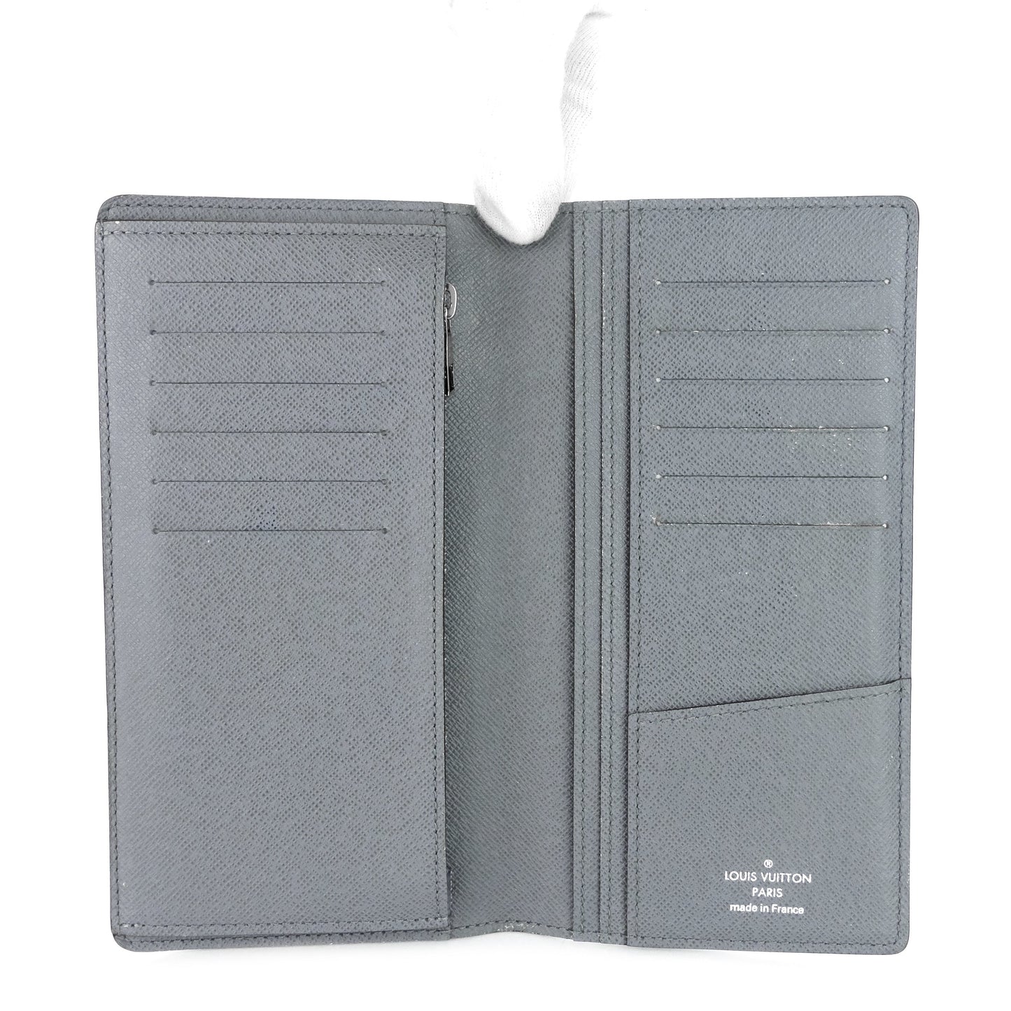 Louis Vuitto Brazza Taiga Leather Wallet