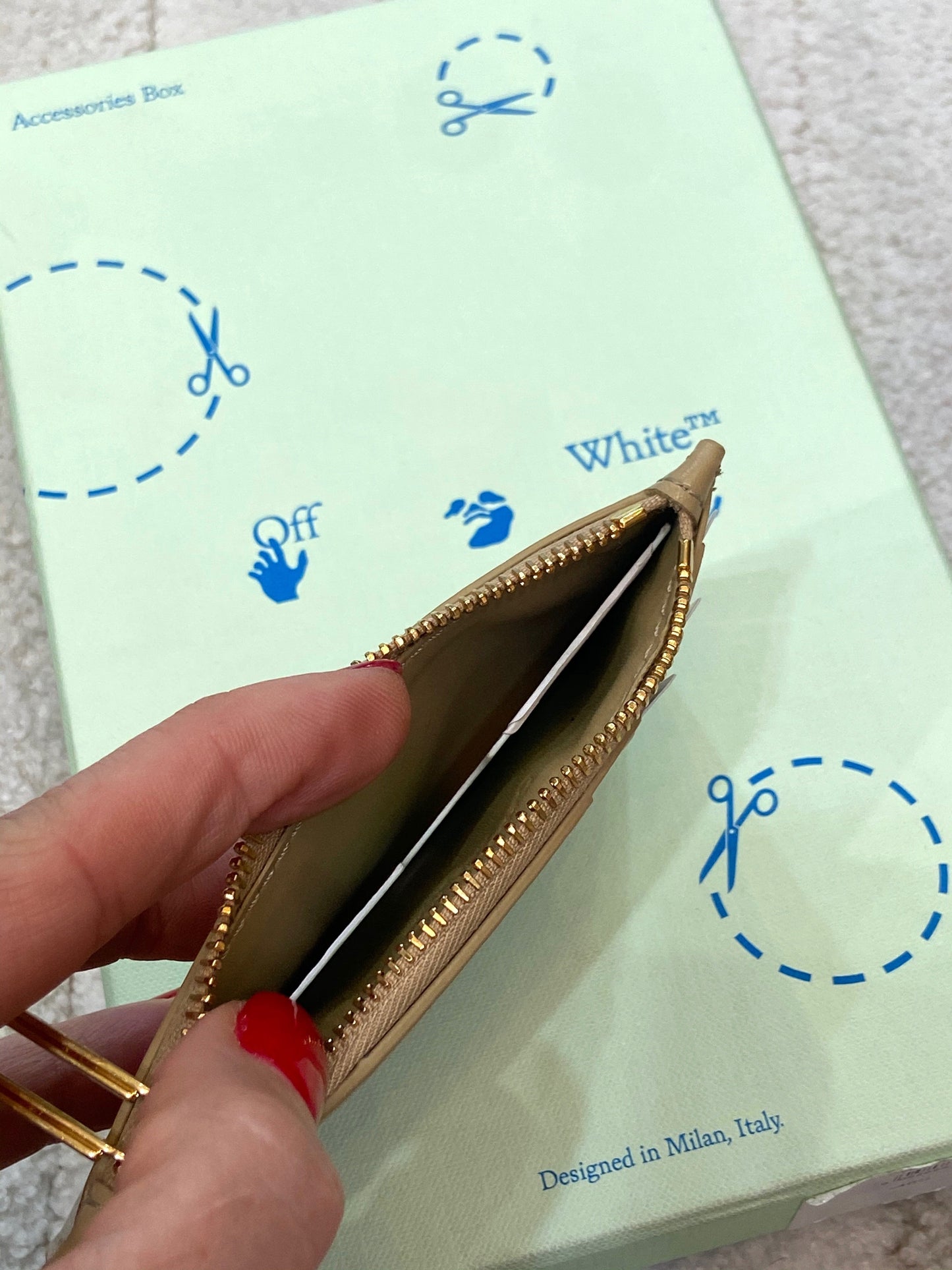 OFF WHITE BURROW ZIPPED COIN PURSE