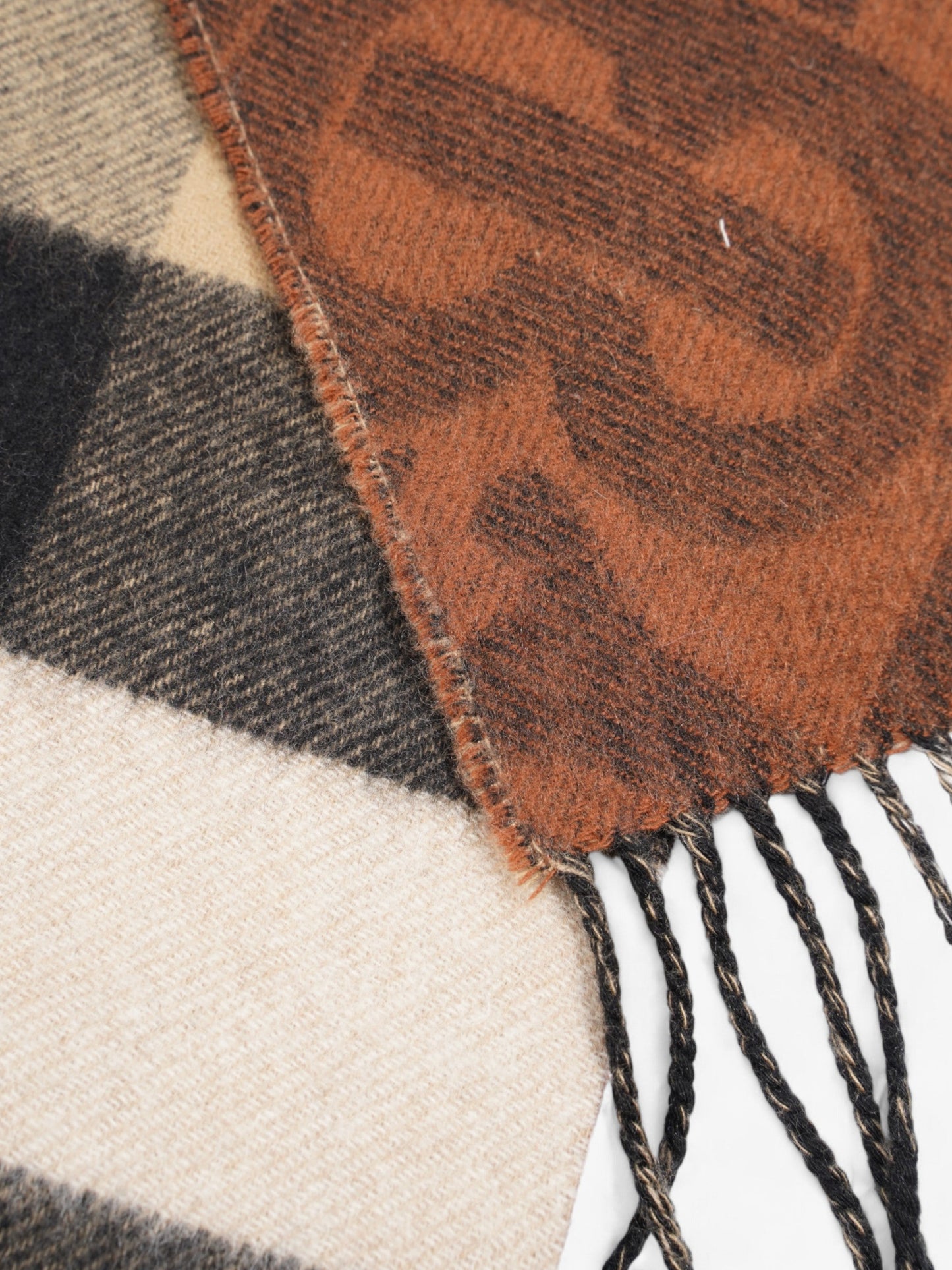 Burberry Reversible Scarf House Check / Brown Cashmere