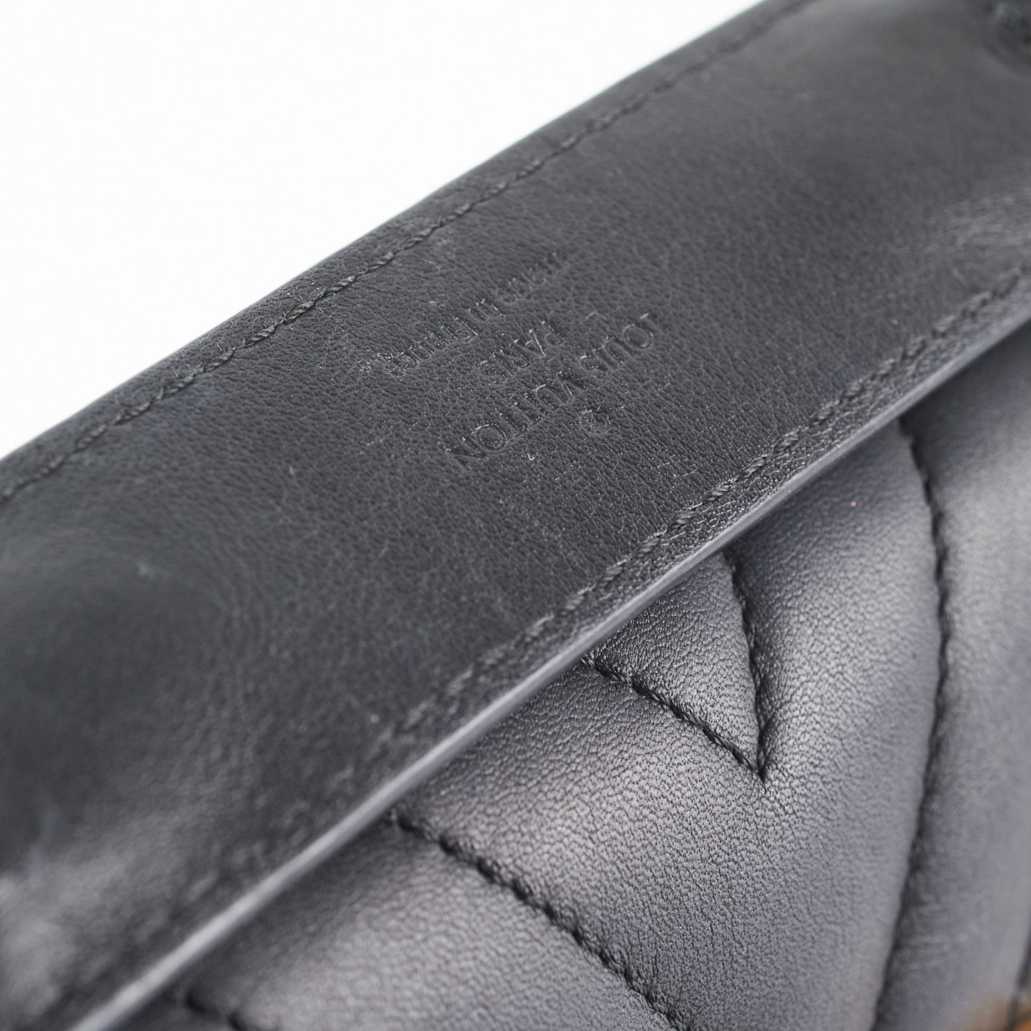 Louis Vuitton New Wave MM Black