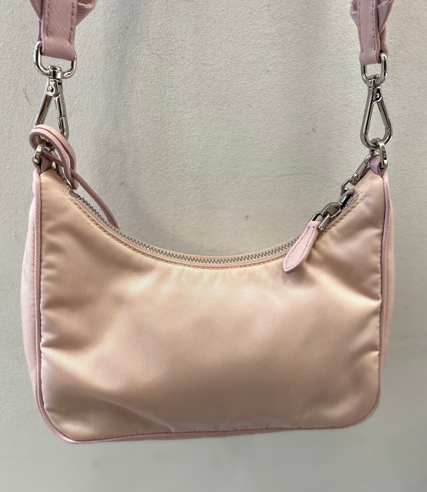 PRADA RE-EDITION 2005 ALABSTER NYLON CROSSBODY BAG