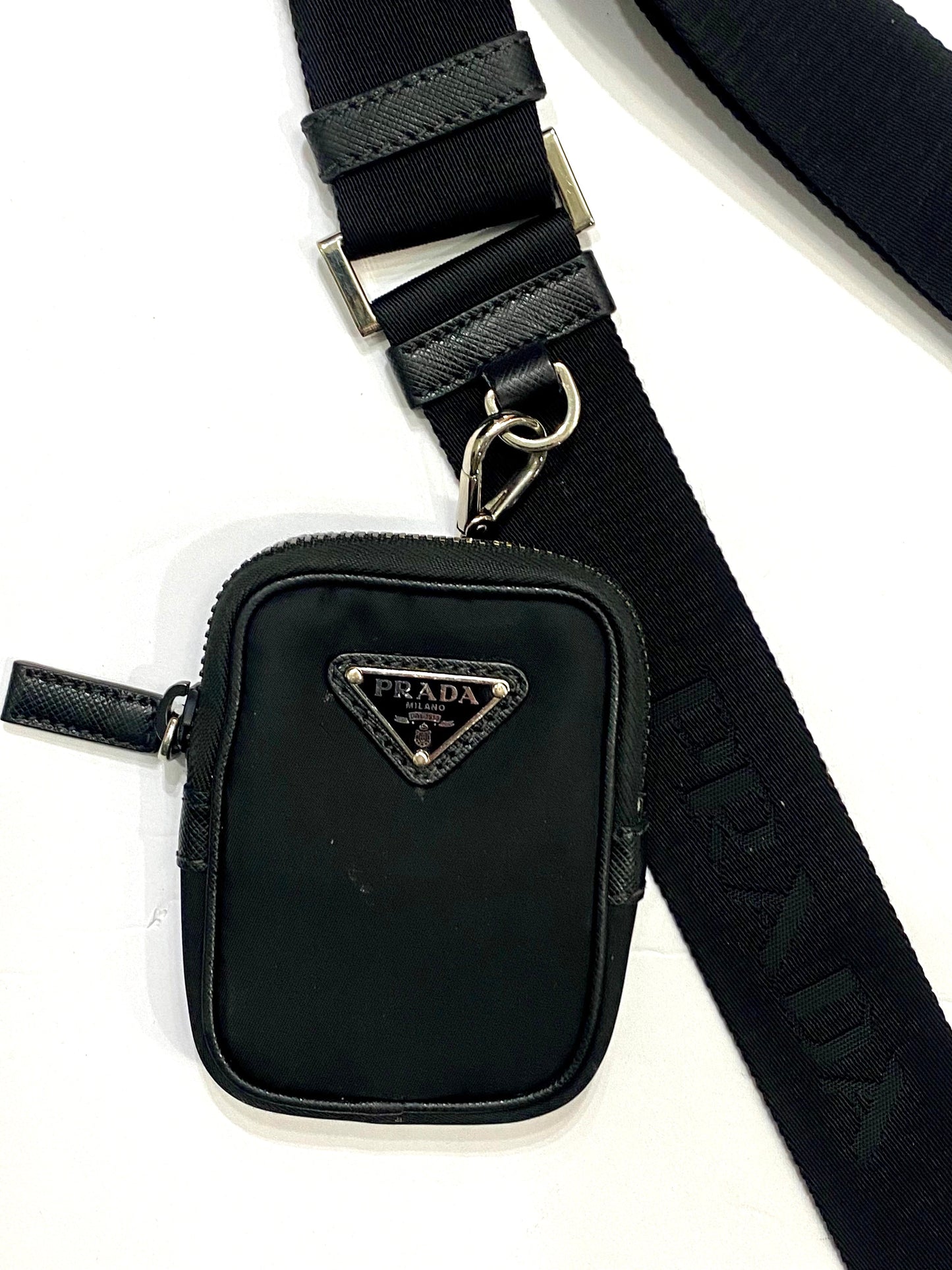 PRADA RE-EDITION SAFFIANO LEATHER SMALL CROSSBODY BAG