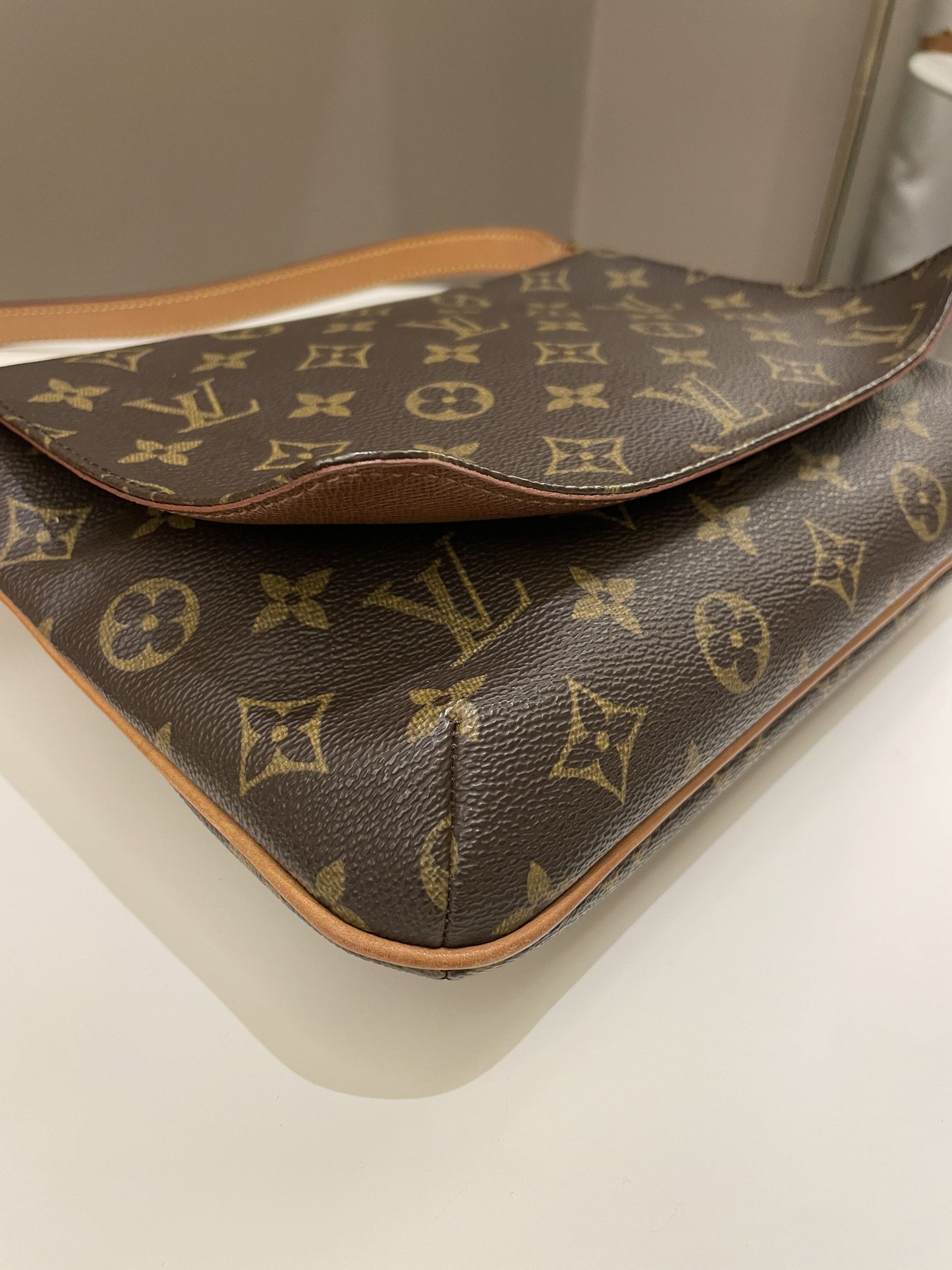 Louis Vuitton Musette Tango Shoulder Bag Monogram