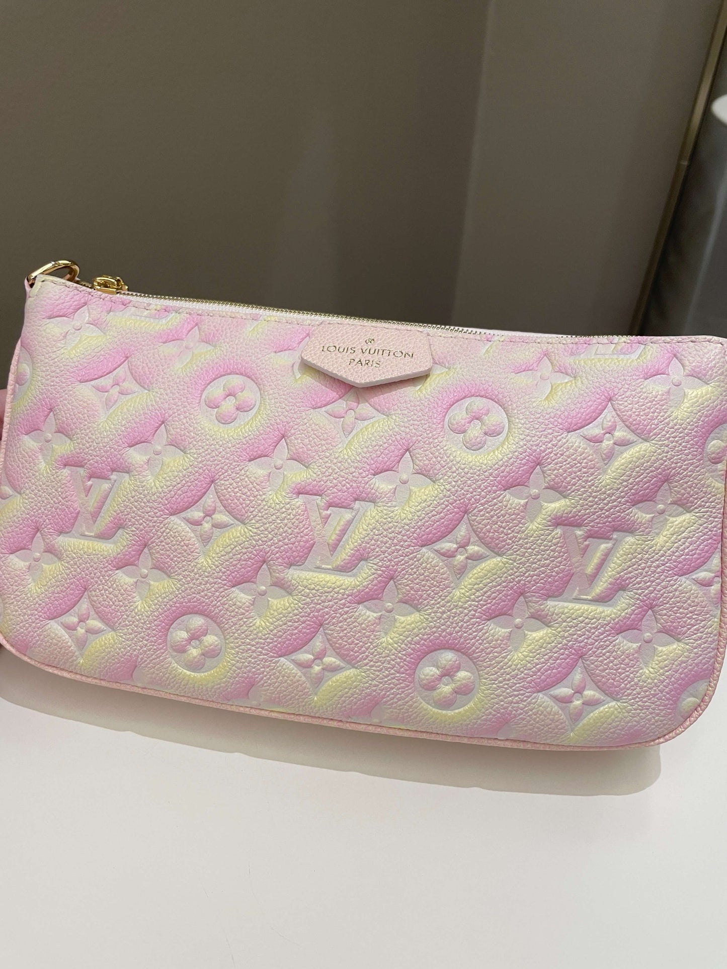 Louis Vuitton Multi Pochette Accesorries Stardust Pink