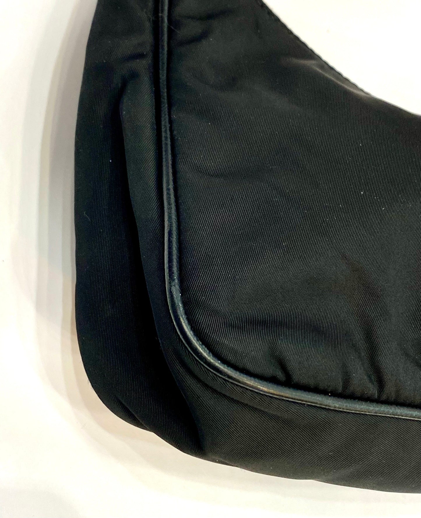 PRADA NYLON RE-EDITION 2005 CROSSBODY BAG