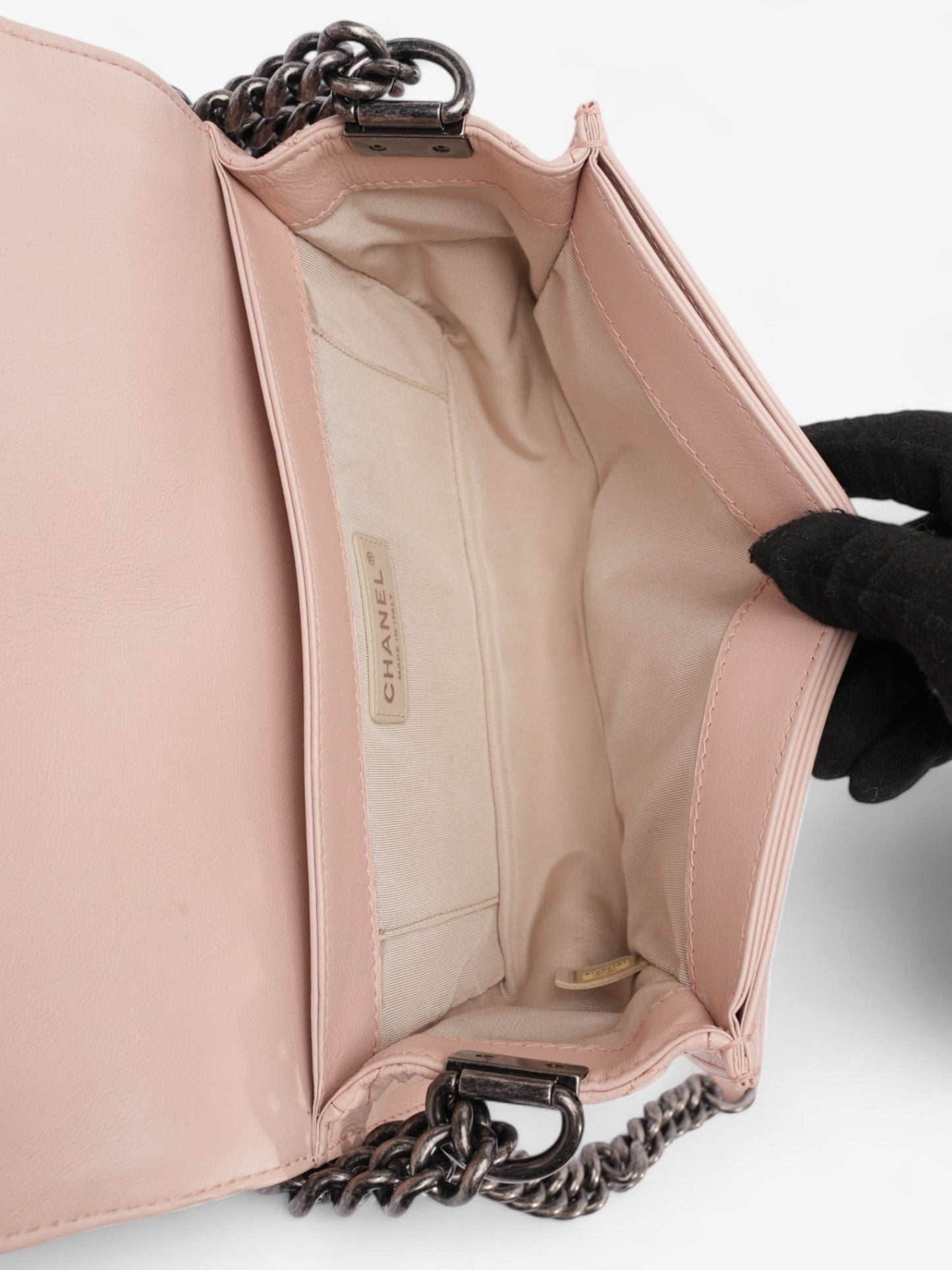 Chanel Boy Bag Light Pink Leather Medium