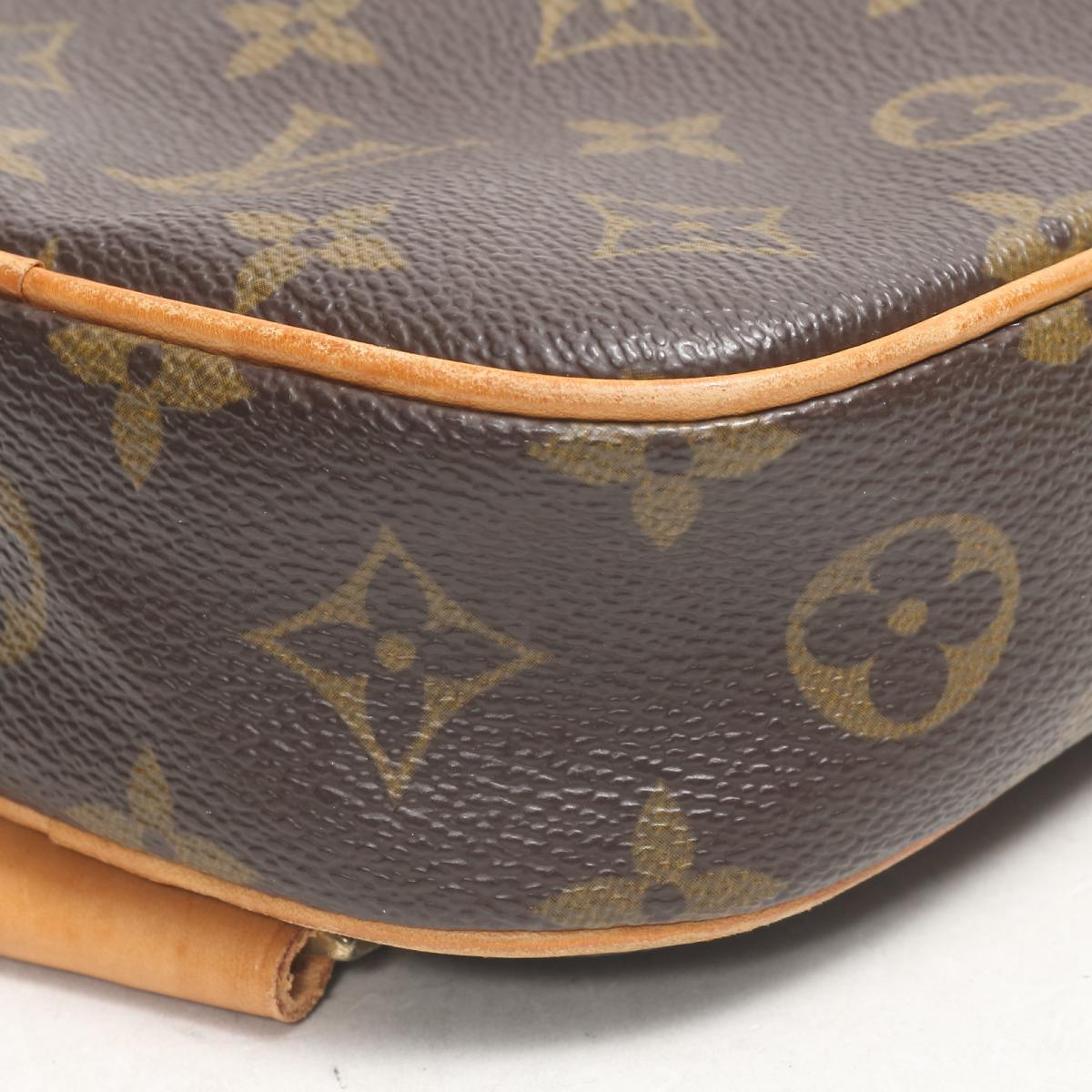 Louis Vuitto Pochette Gange Monogram Canvas Messenger Bag