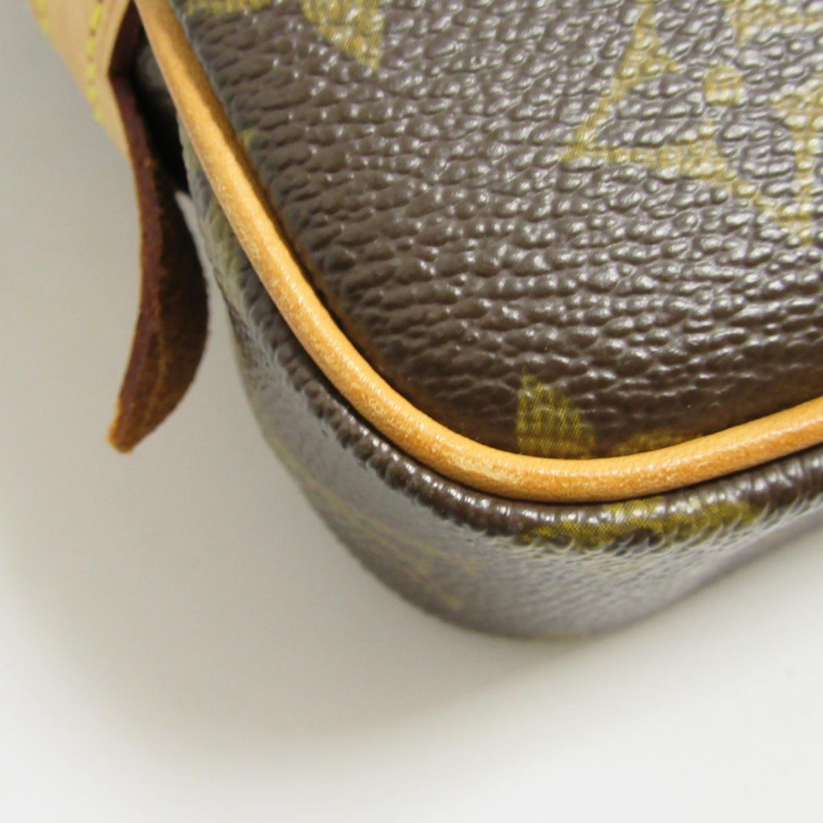 Louis Vuitto Pochette Marly Bandouliere Monogram Canvas Bag