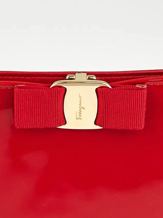 SALVATORE FERRAGAMO MISS VARA BOW CHAIN BAG