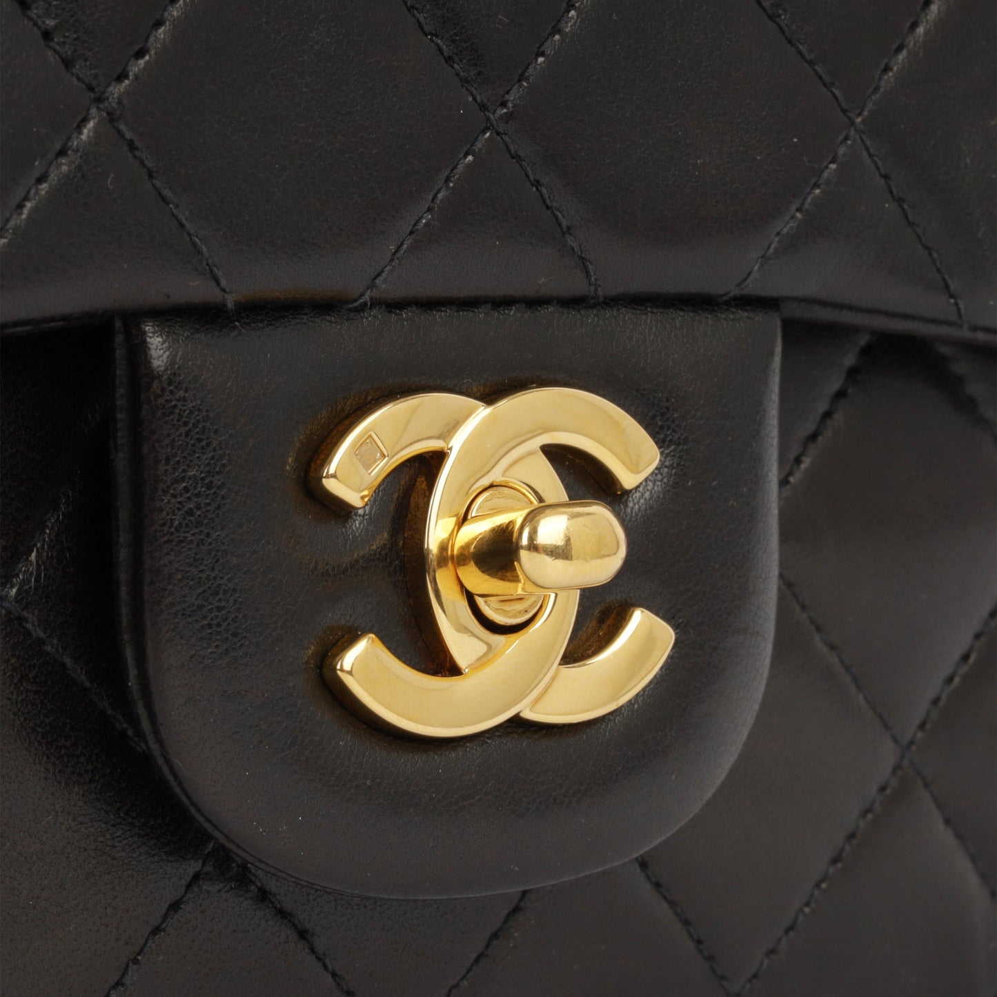 Chanel Vintage Classic Flap Bag - Small