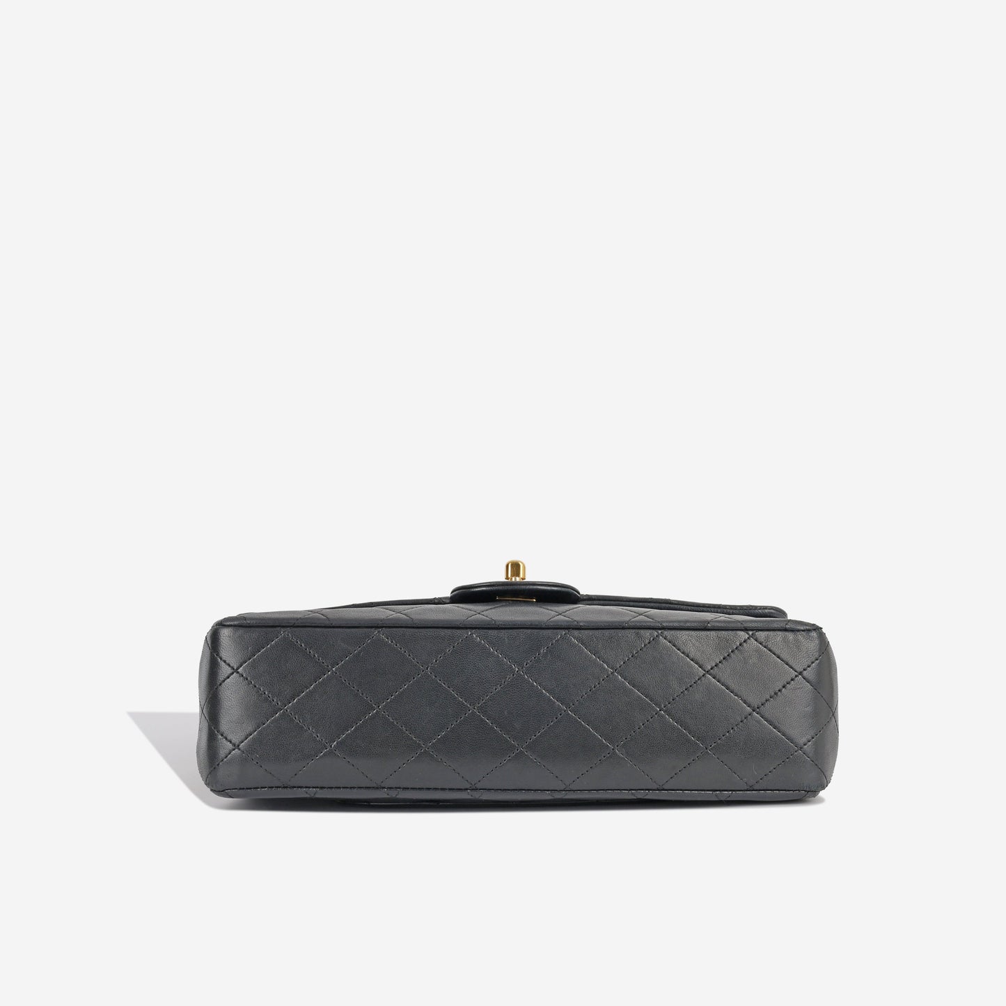 Chanel Vintage Single Flap Bag - Medium