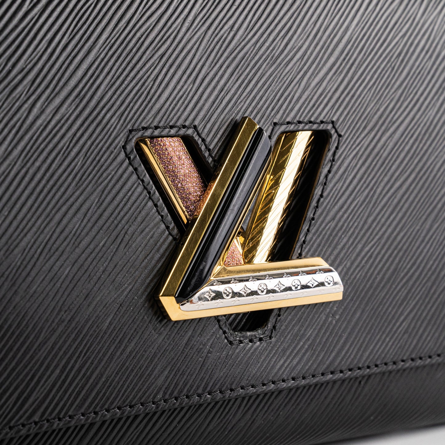 Louis Vuitton Twist MM Black