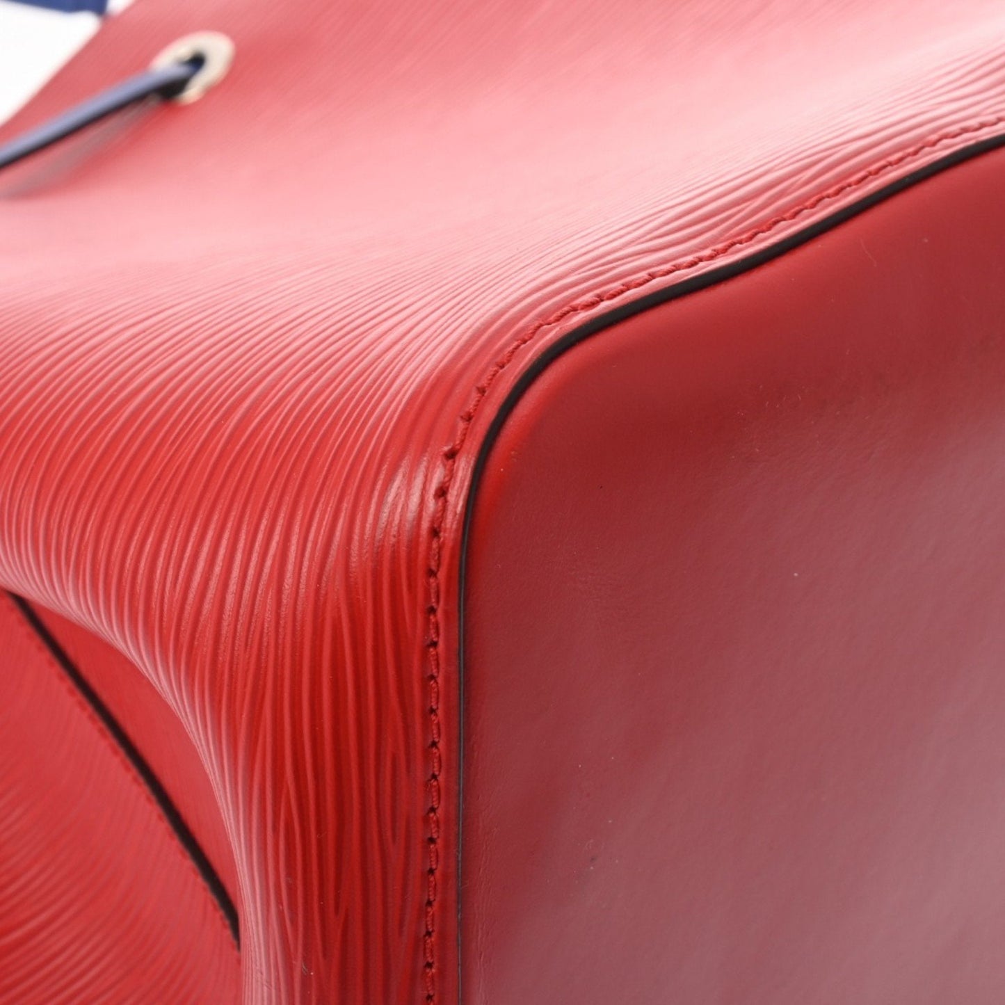 Leather NeoNoe Bag with Dust Bag and Shoulder Strap
