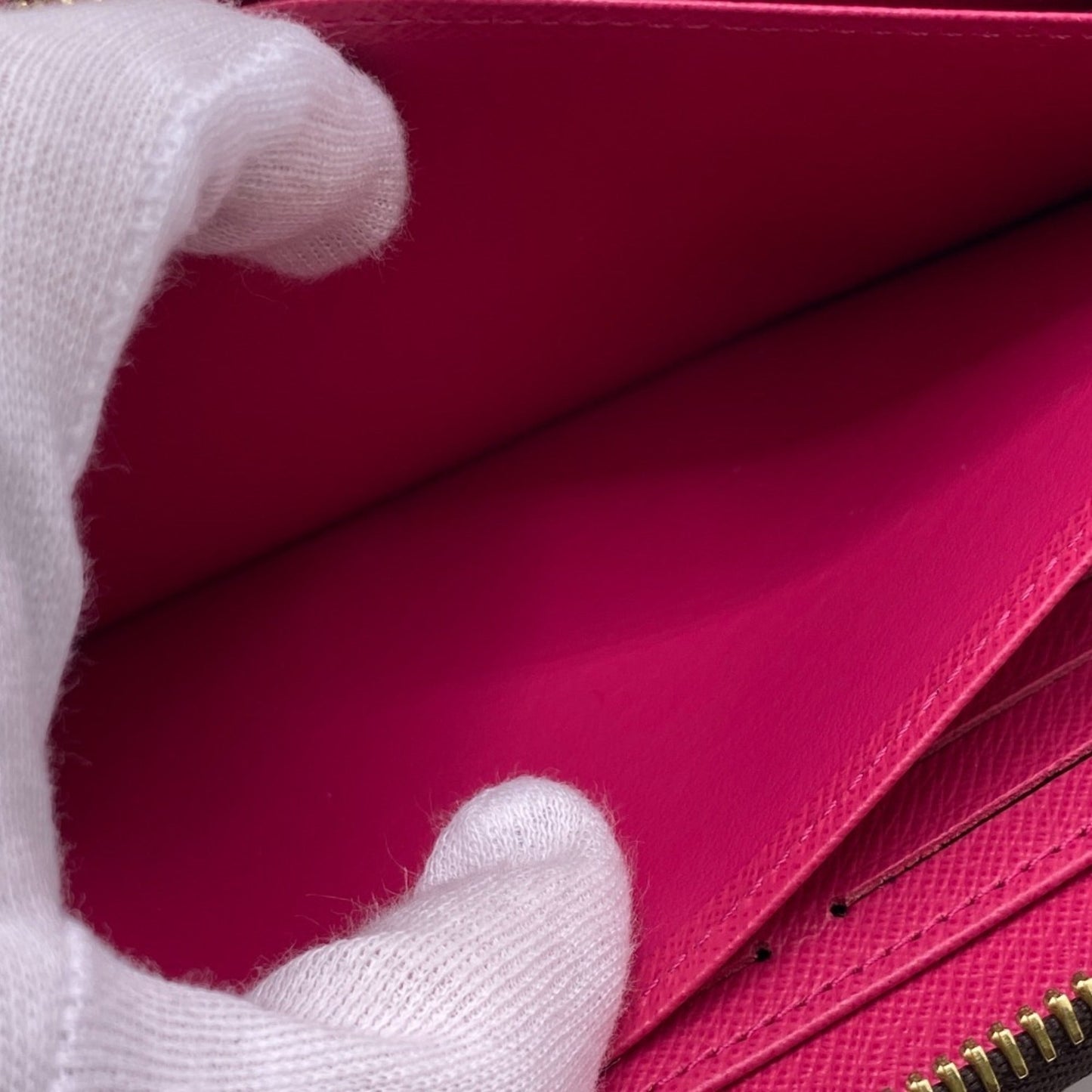 Zippy Canvas Wallet with Box