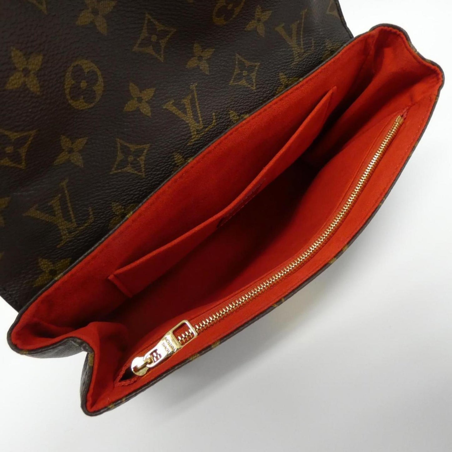 Luxury Canvas Shoulder Bag with Chain Strap