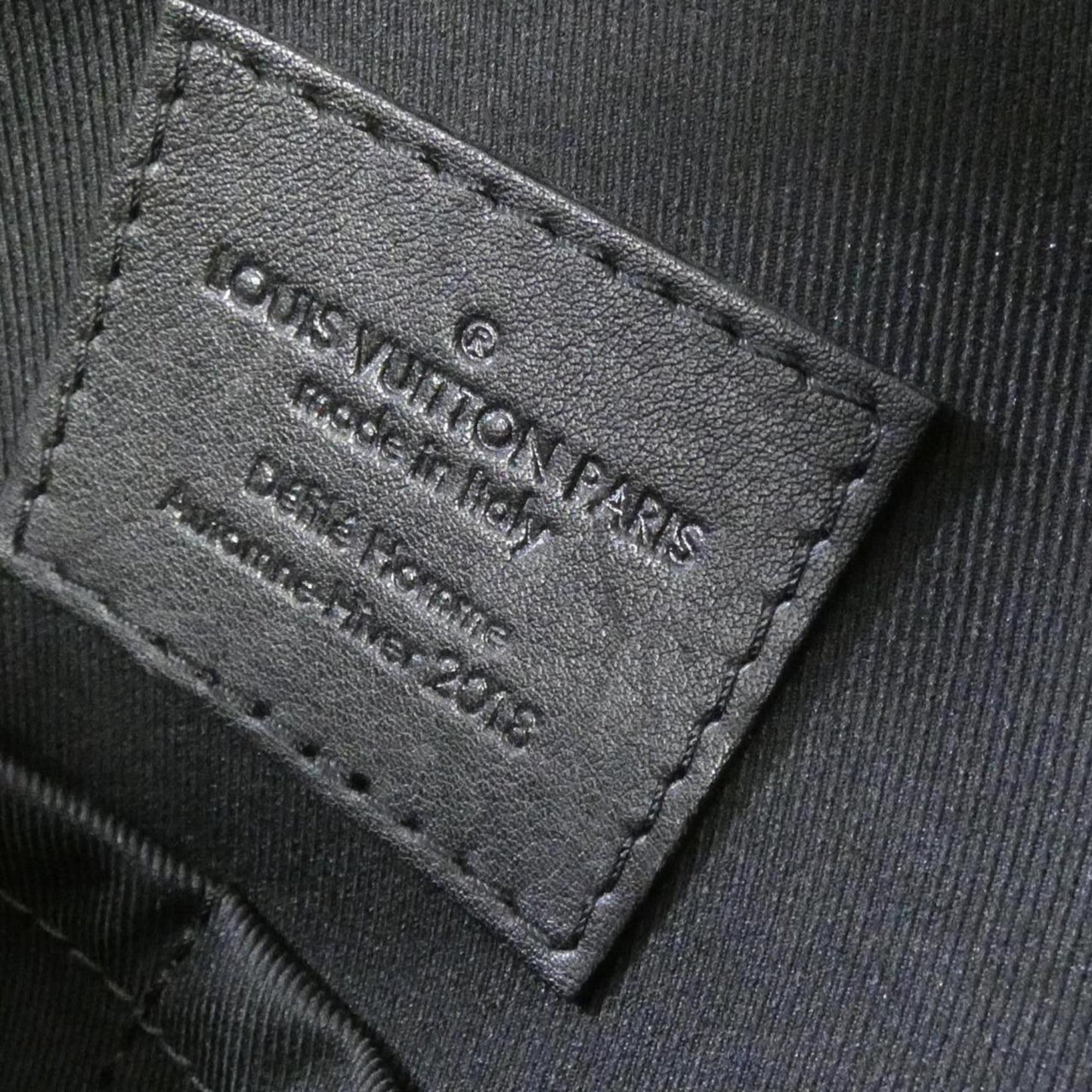 Luxury Canvas Messenger Bag with Excellent Condition