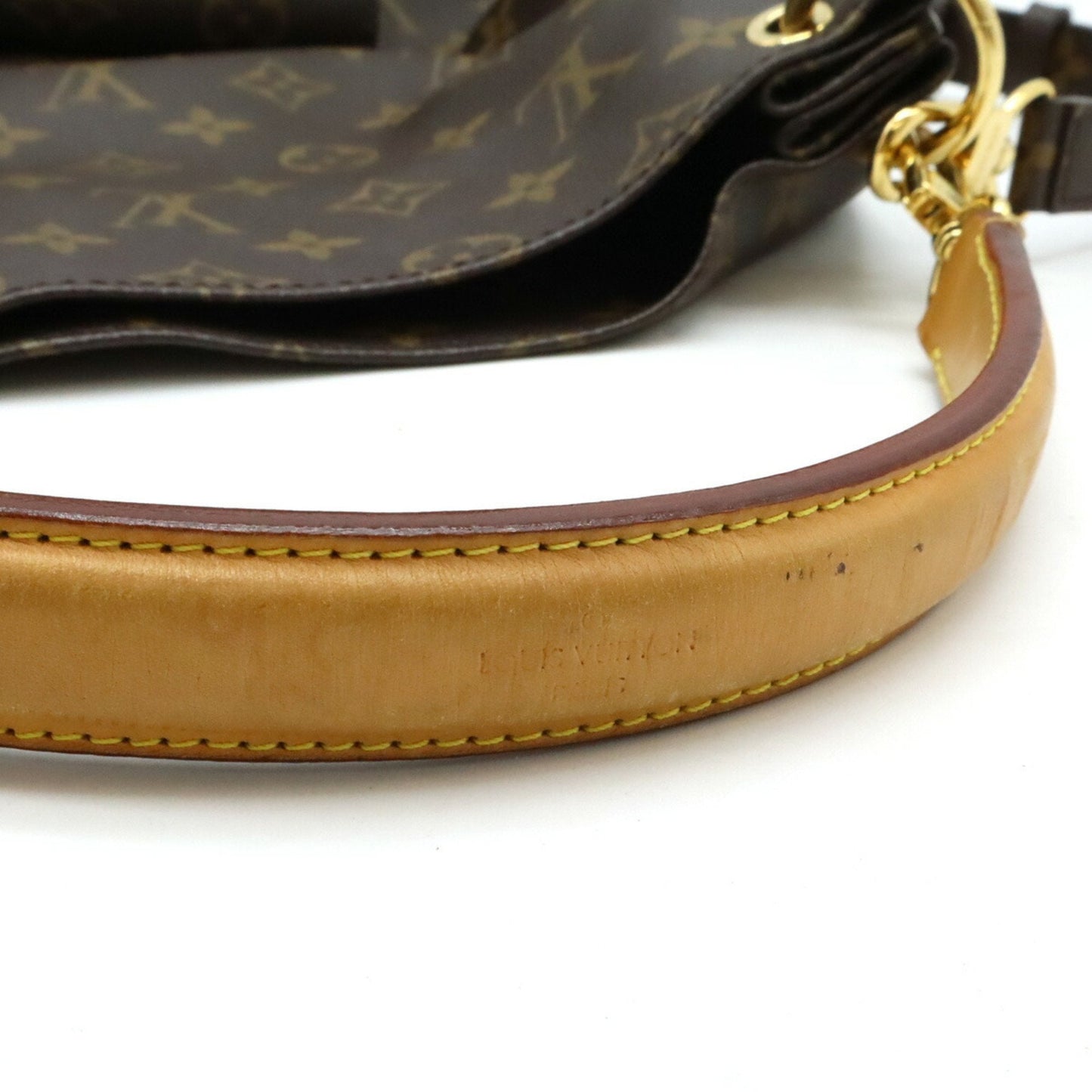 Canvas Shoulder Bag with Strap and Metal Fittings