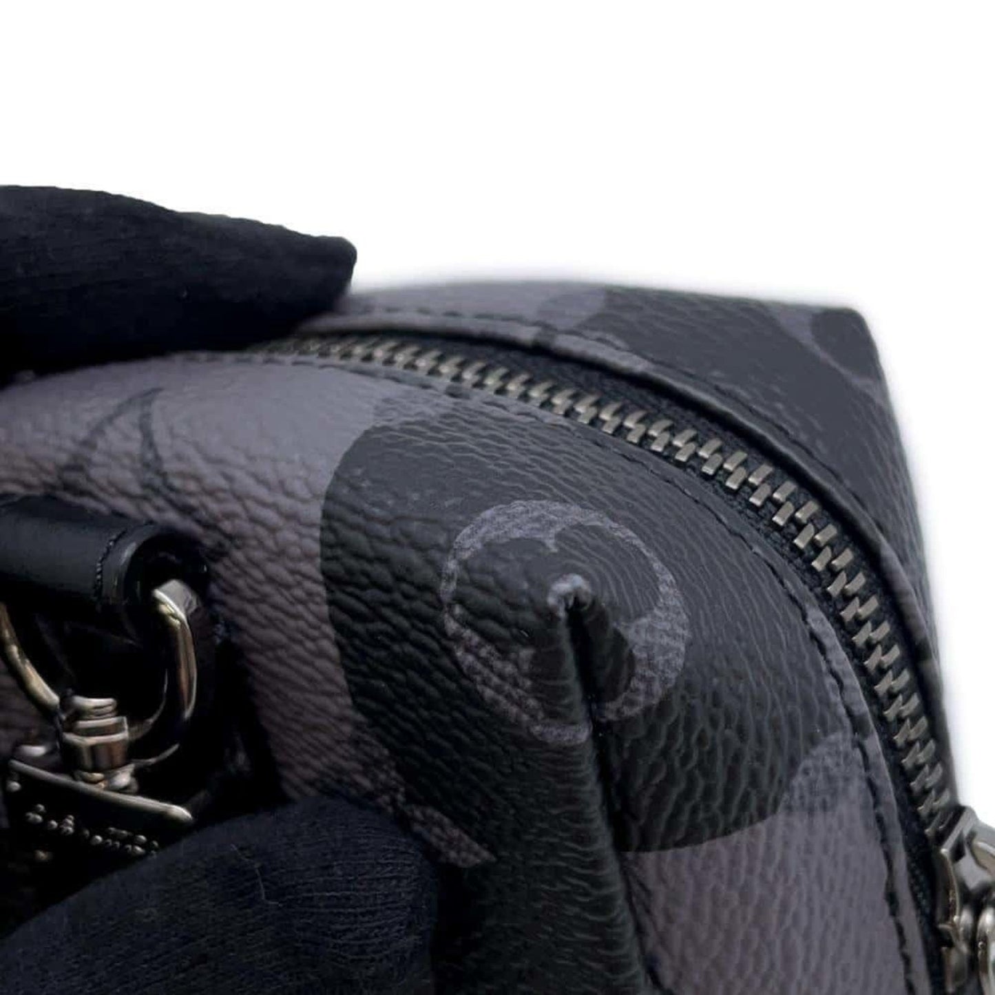 Canvas Pochette Cles in Excellent Condition