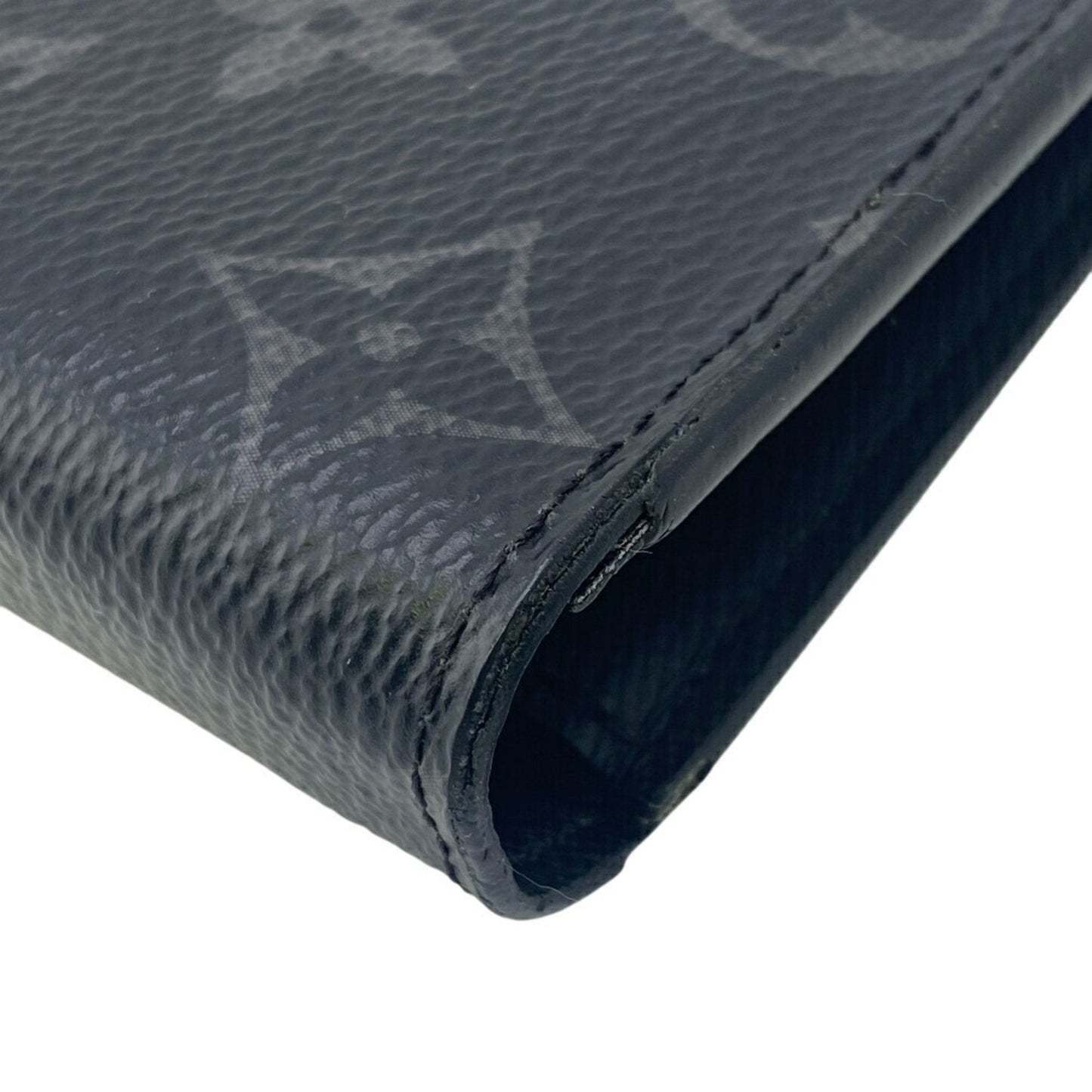 Canvas Wallet with Multiple Compartments and Sleek Design