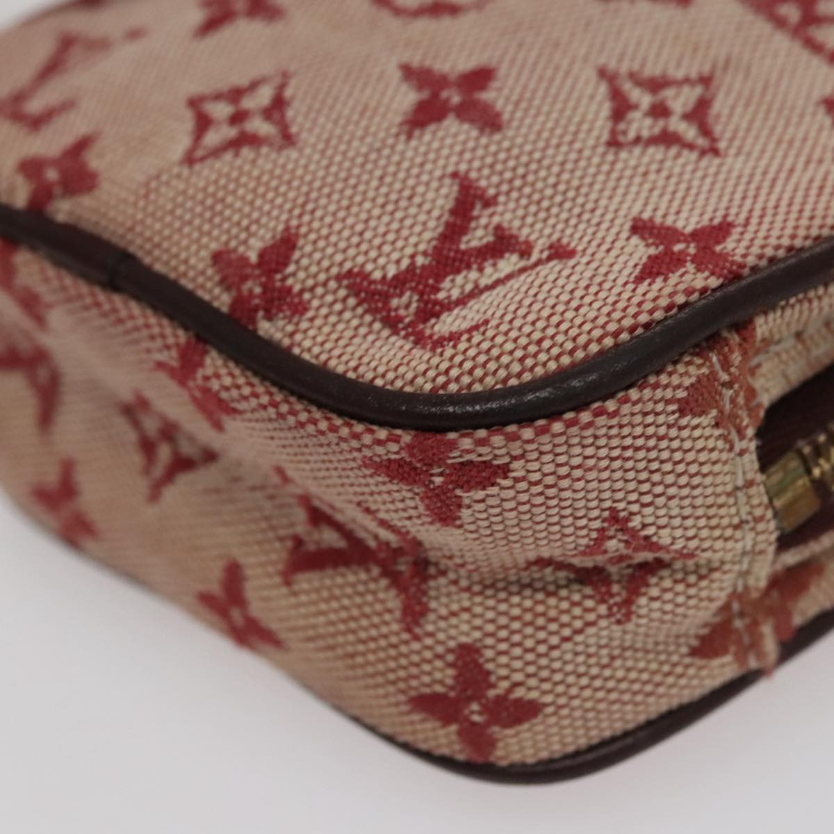 Canvas Crossbody Bag with Minor Wear and Storage Smell