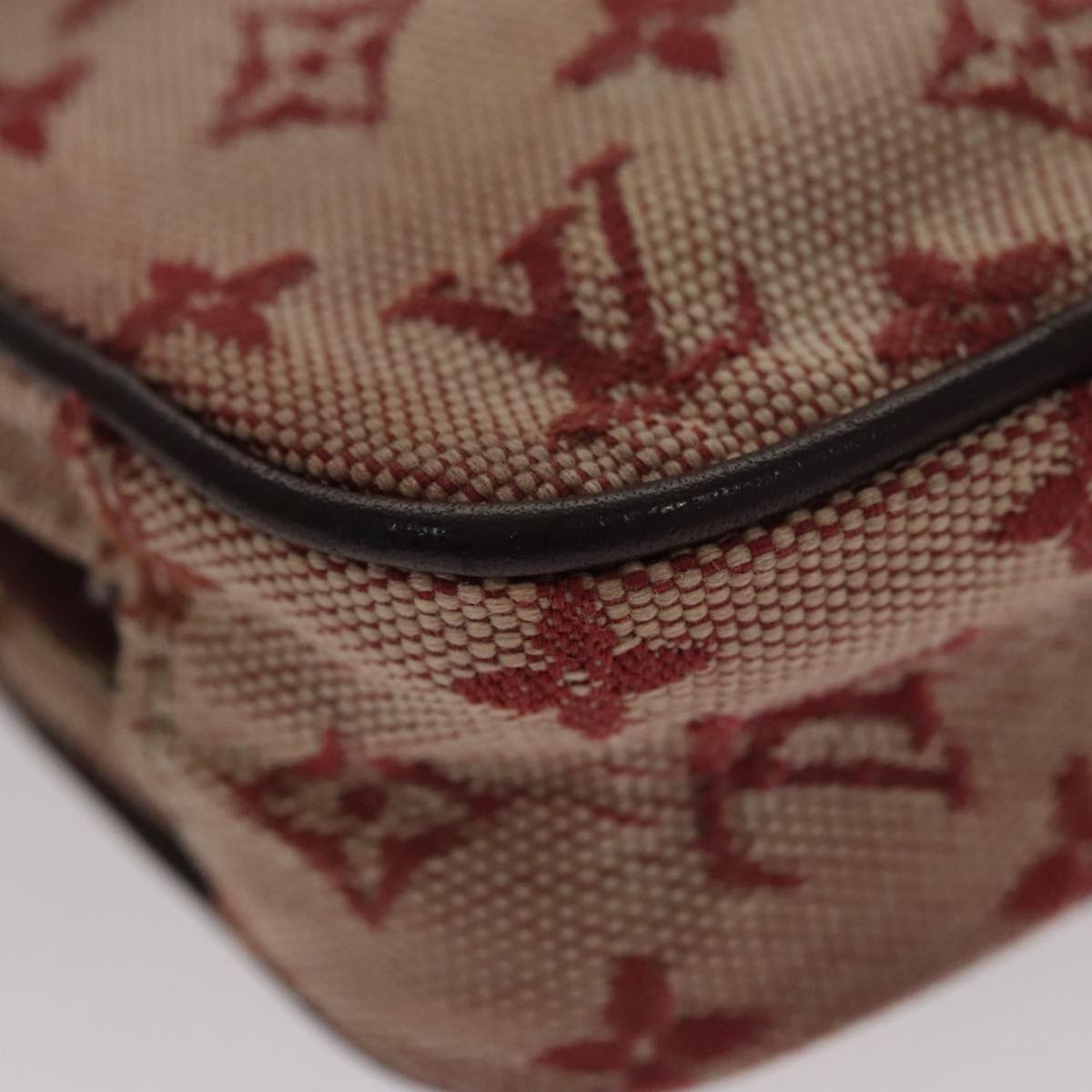 Canvas Crossbody Bag with Minor Wear and Storage Smell