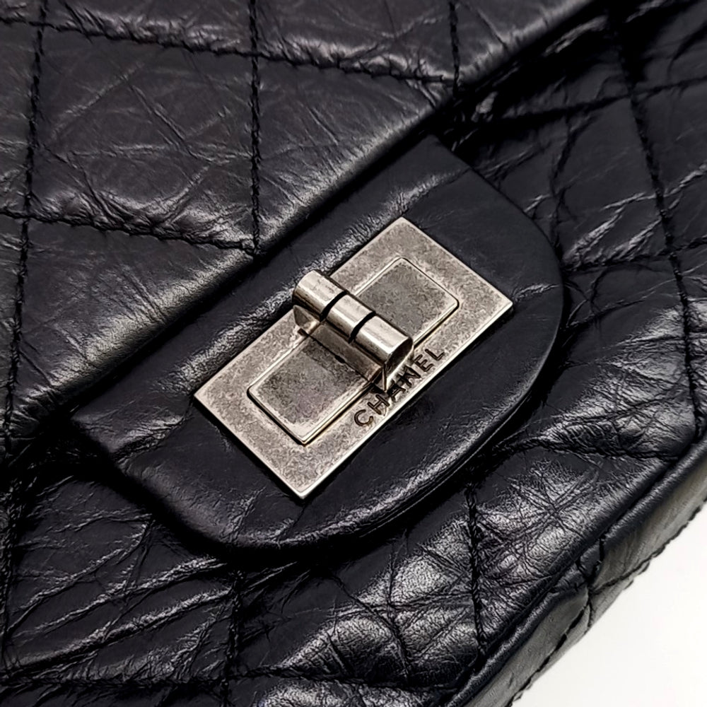 Chanel Vintage 2.55 Bag 32