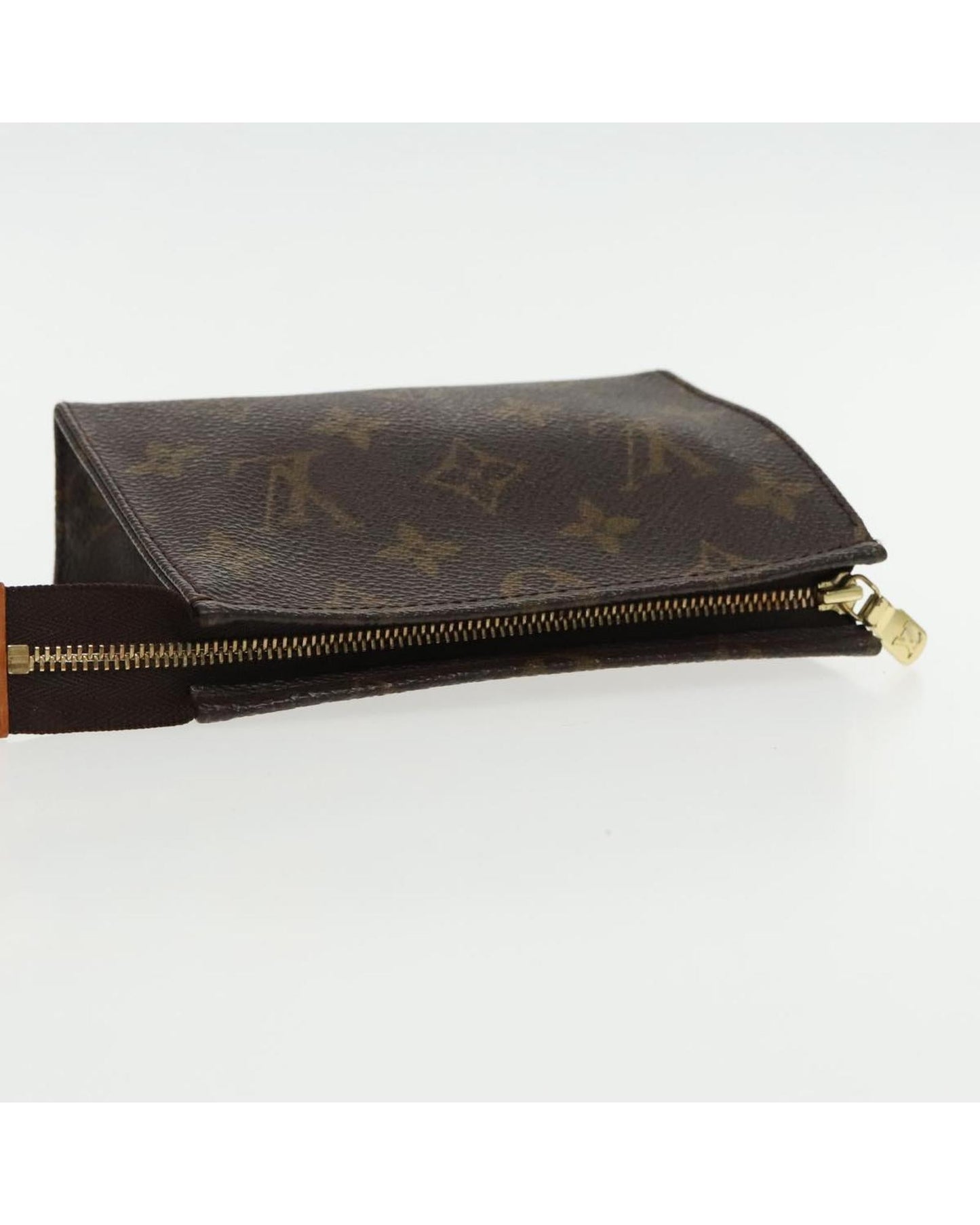 Monogram Poche Toilette 15 Pouch Auth ar12704
