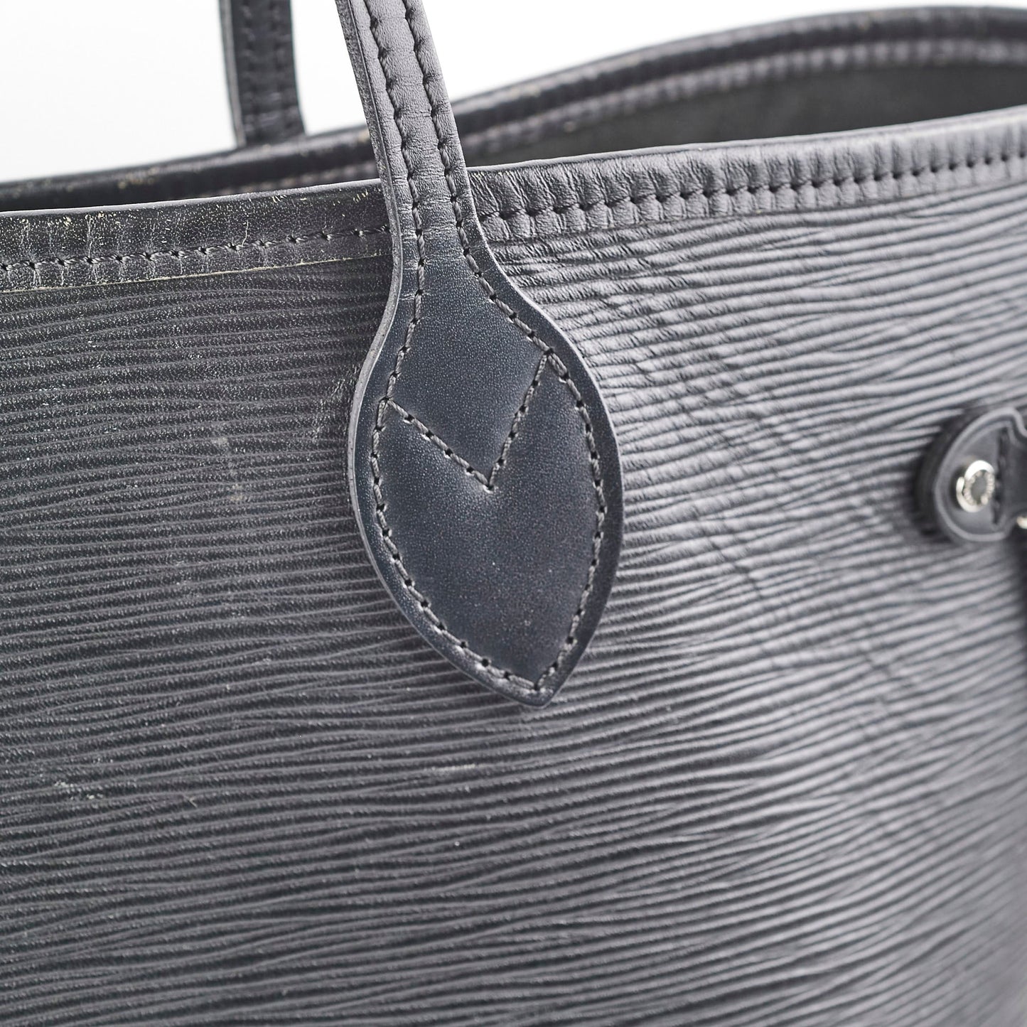 Louis Vuitton Neverfull MM Epi Black