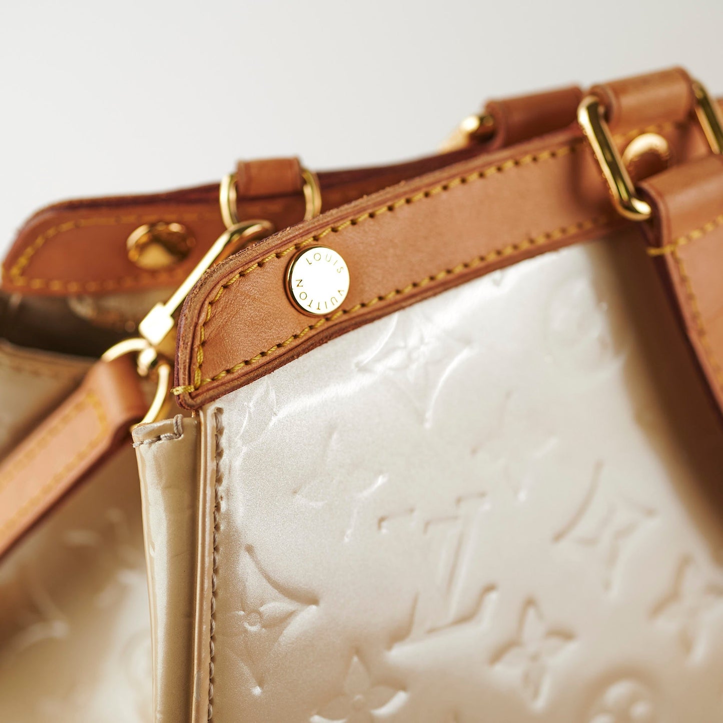 Louis Vuitton Brea GM Vernis Cream