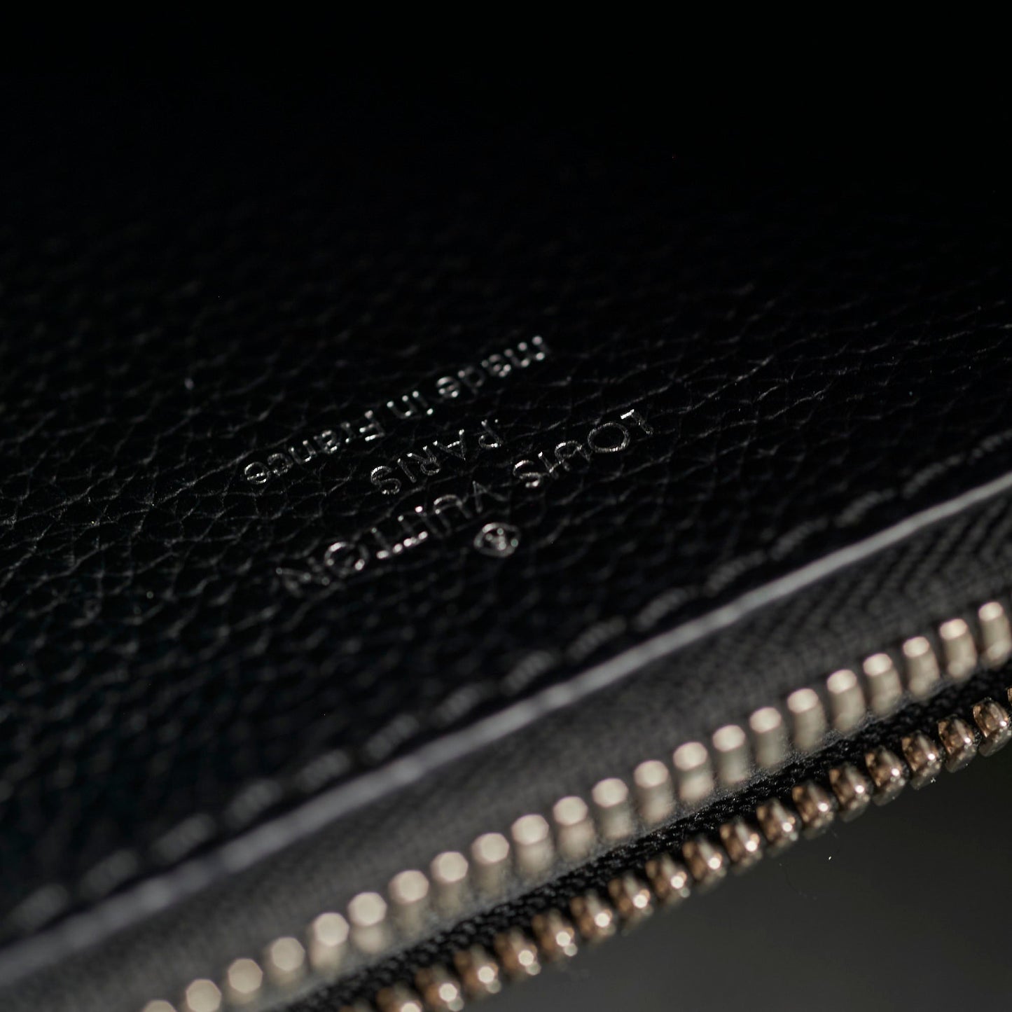 Louis Vuitton Mahina Muria Microchipped Black