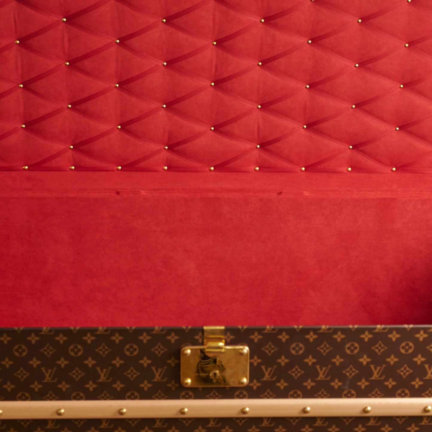 Louis Vuitton Malle Cabine Trunk  Monogram