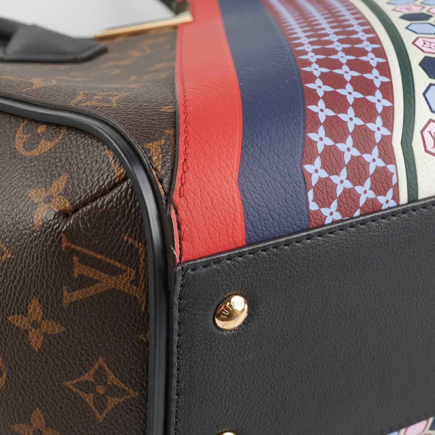 Louis Vuitton Kimono Rouge MM Monogram