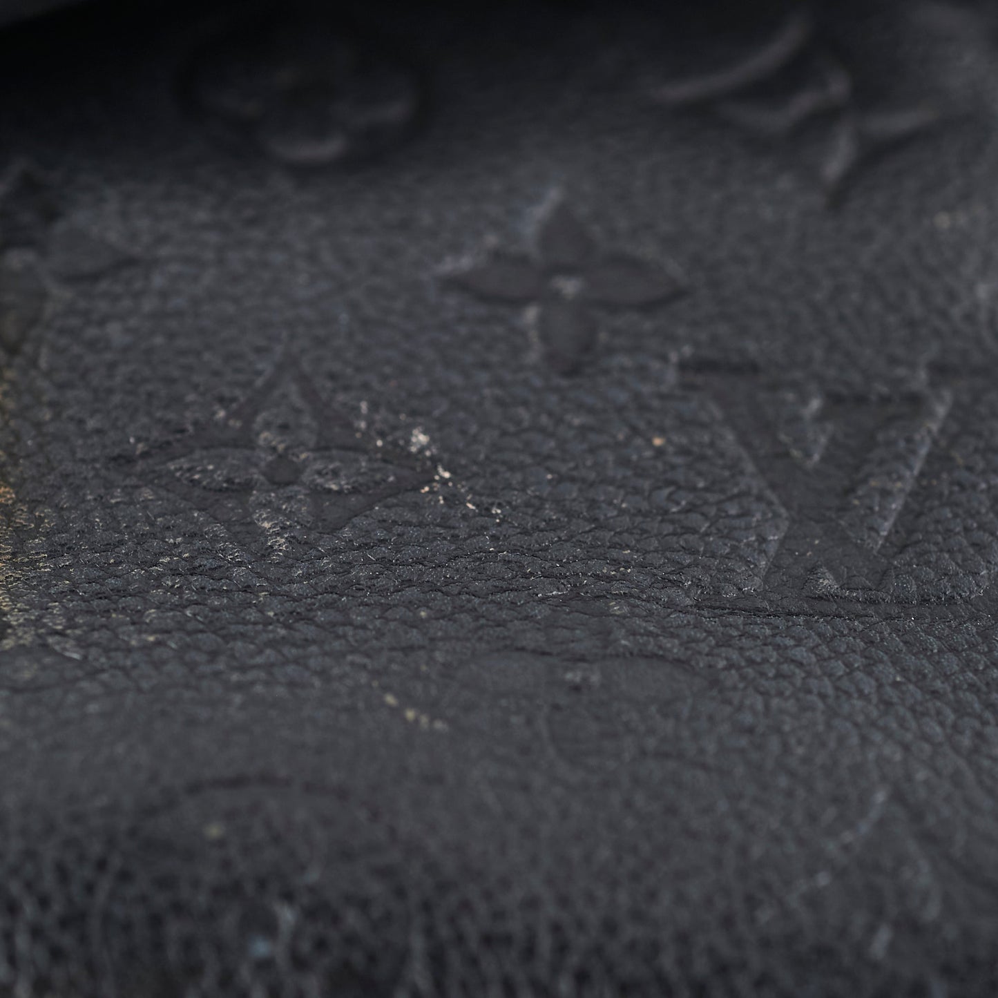 Louis Vuitton Pochette Metis Empreinte Black