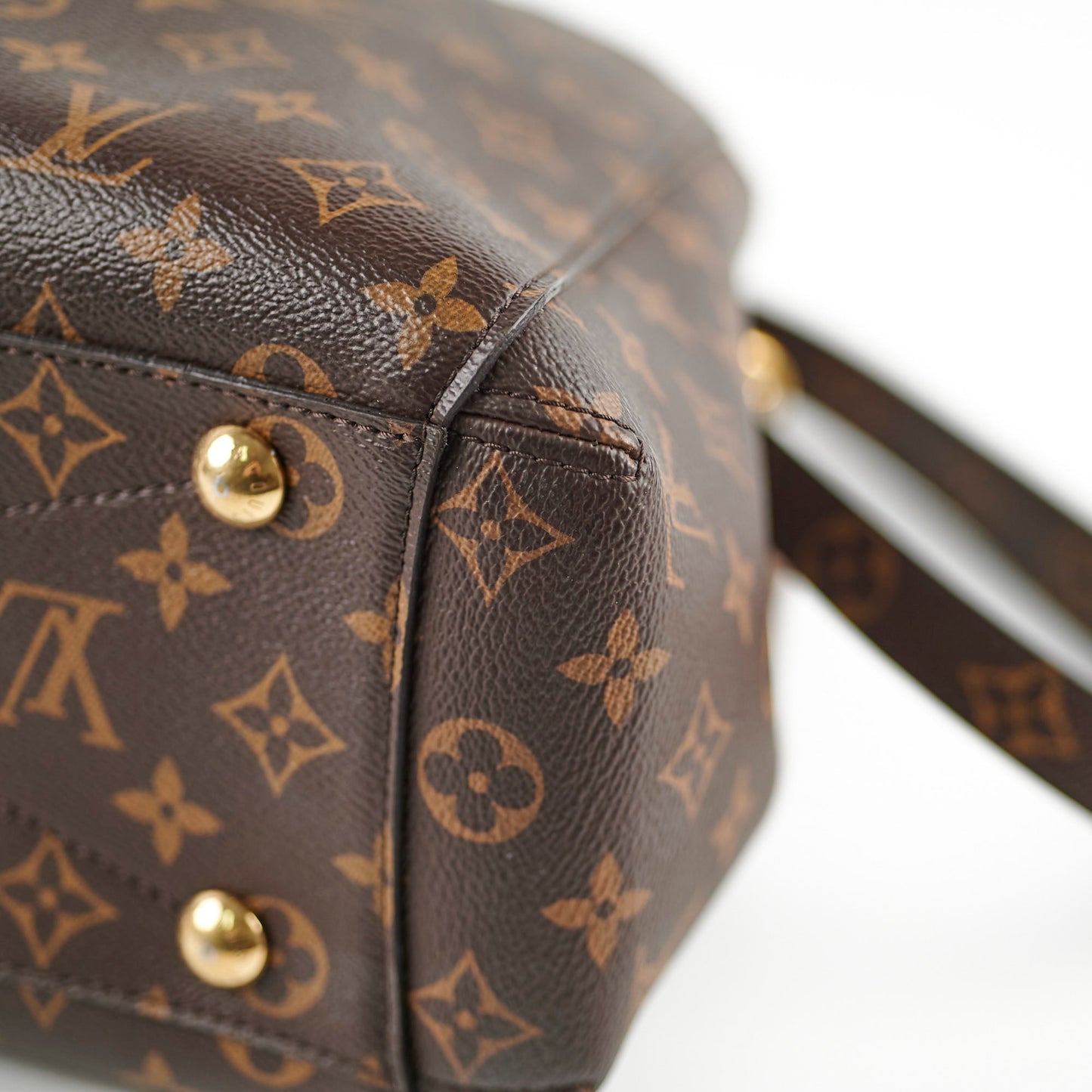Louis Vuitton Montaigne MM Monogram