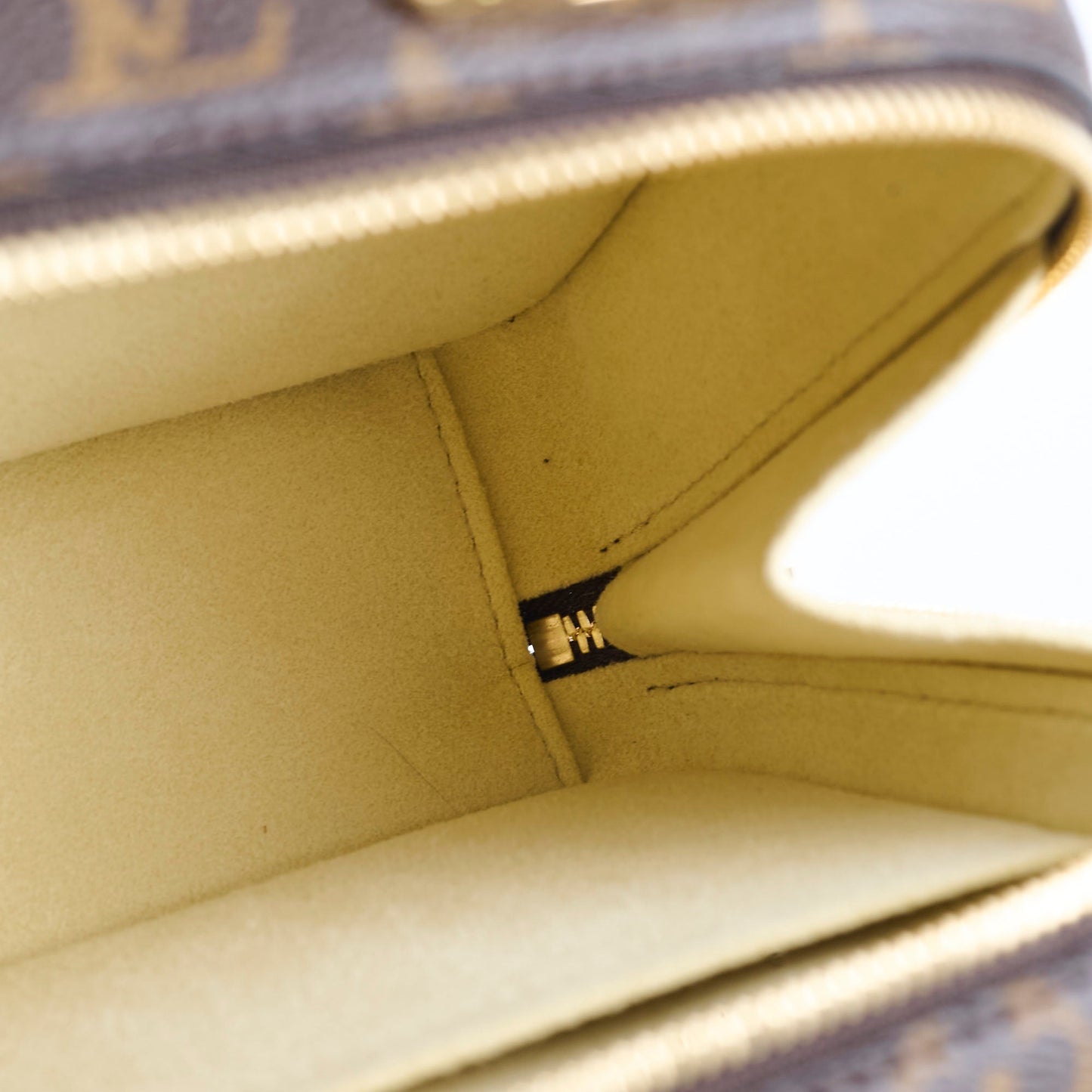 Louis Vuitton Valisette BB Monogram Microchip