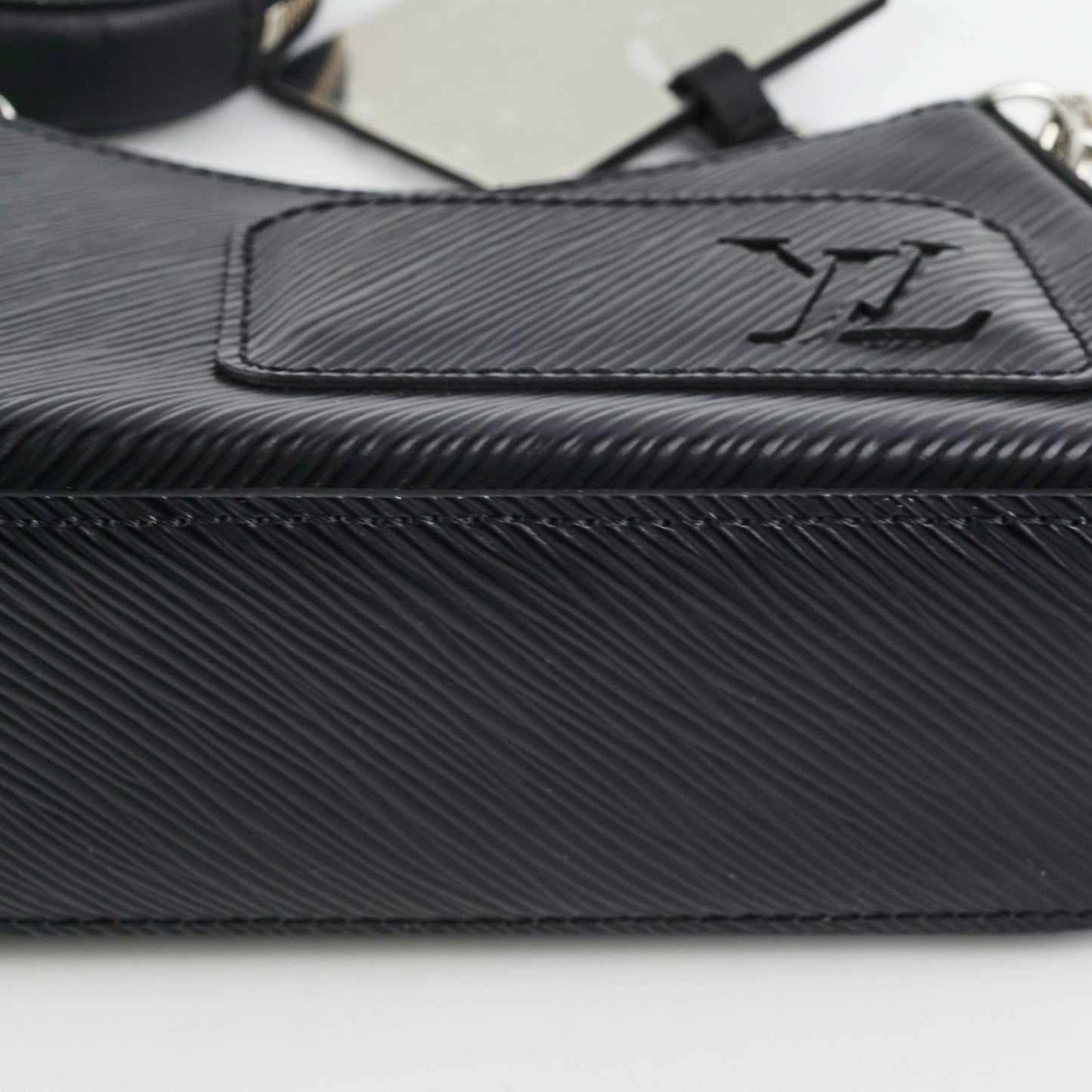 Louis Vuitton Marellini Black