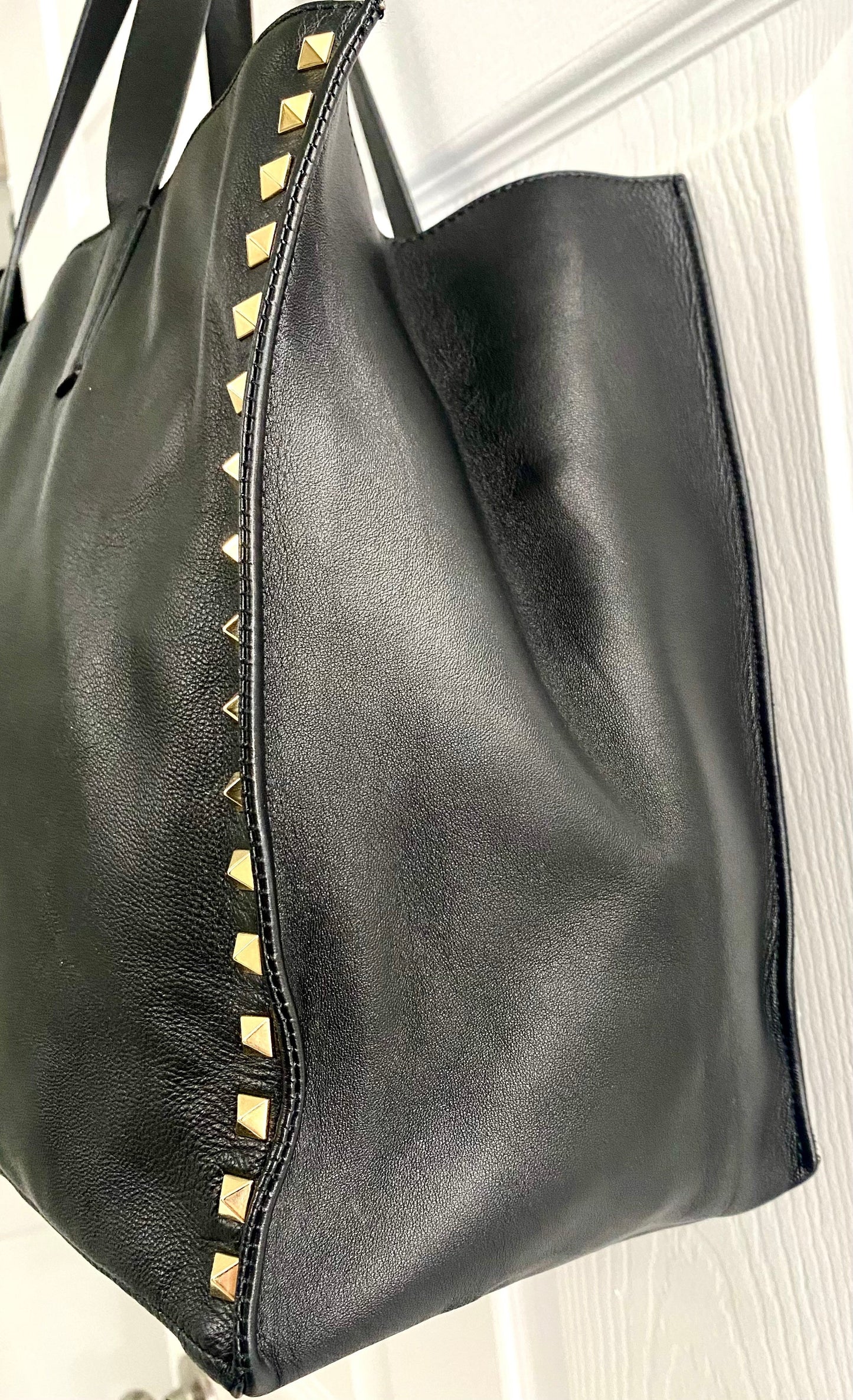 VALENTINO NAPPA LEATHER ROCKSTUD SOFT TOTE BAG